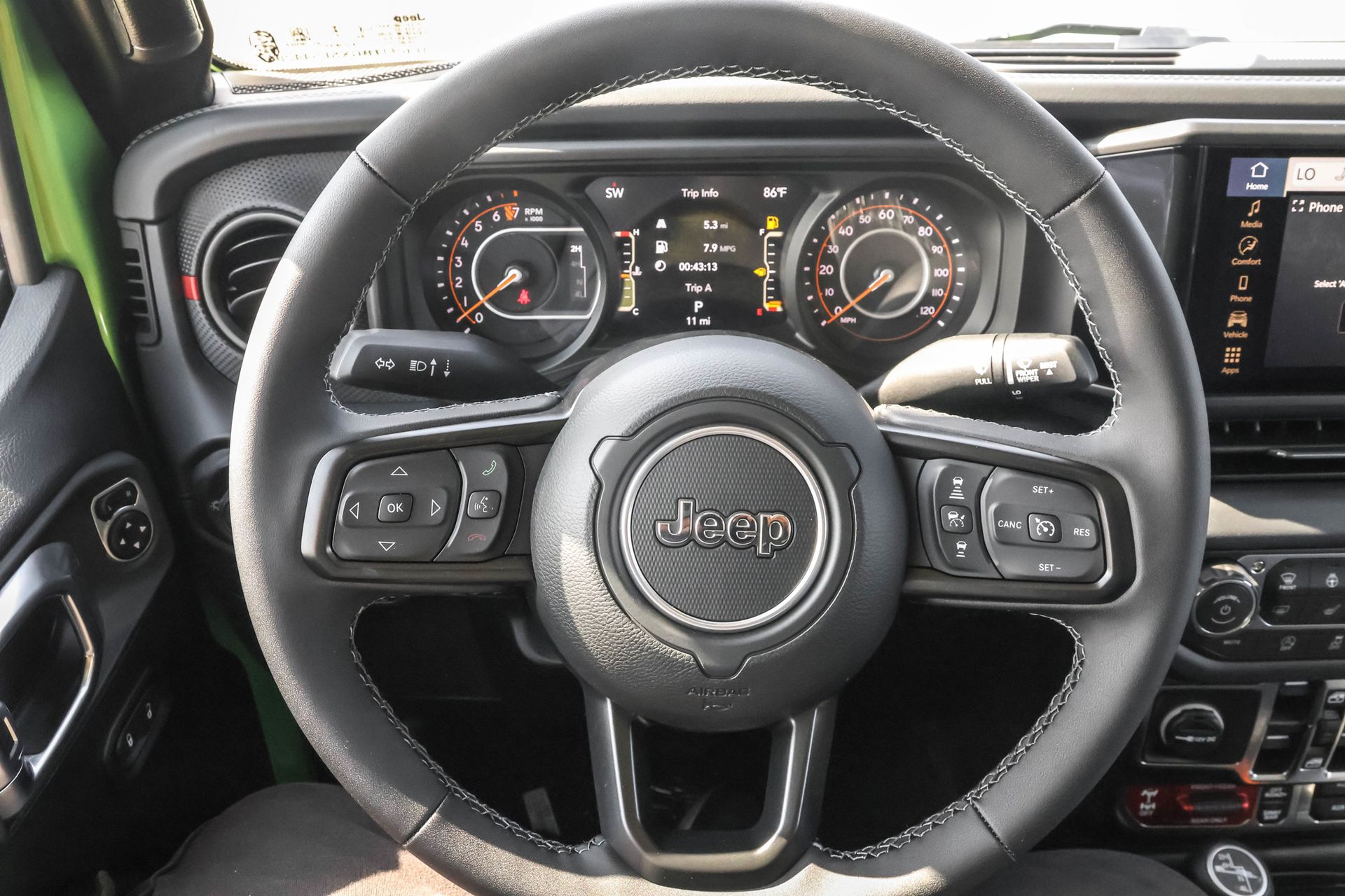 2025 JEEP GLADIATOR - Image 26