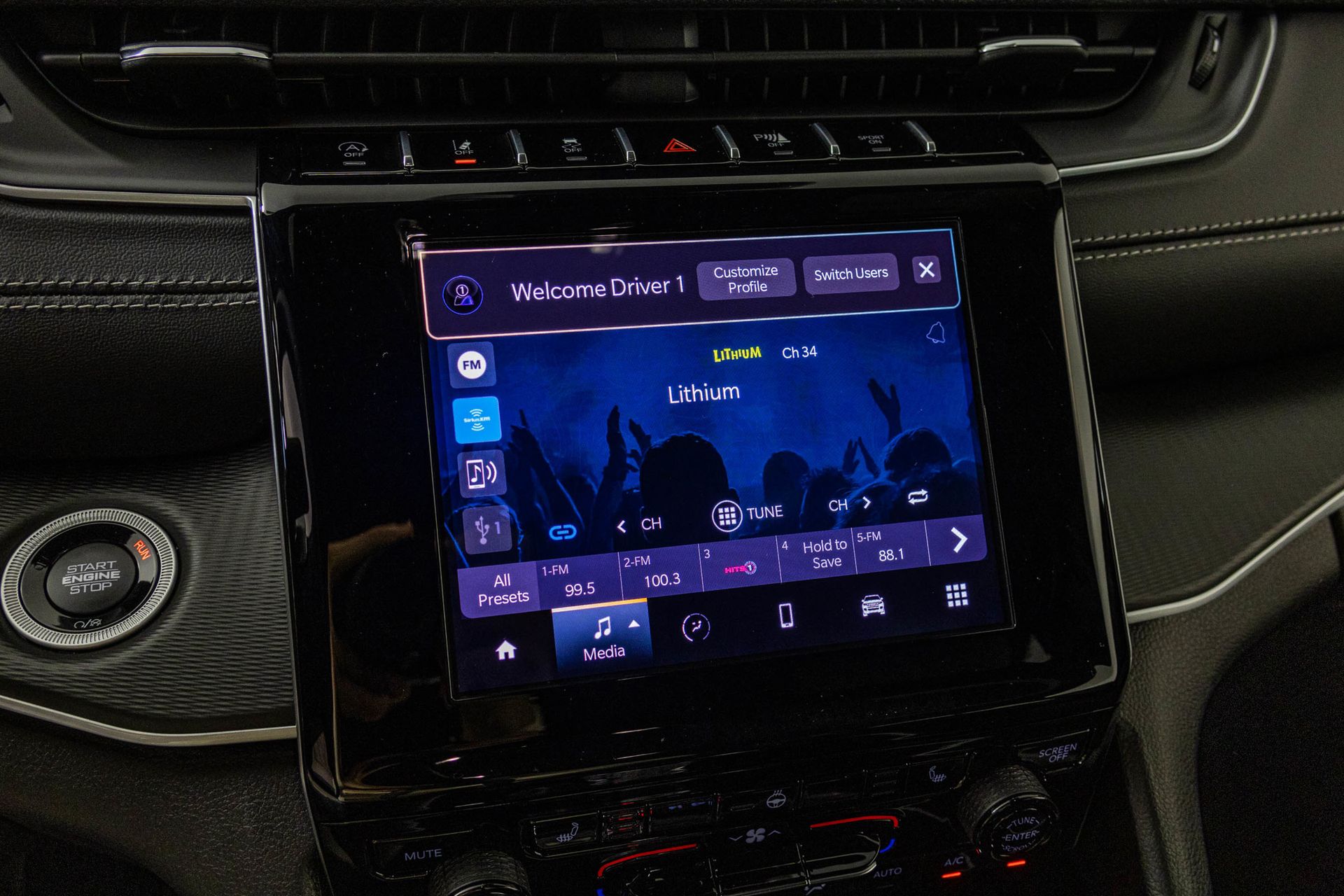 2025 JEEP GRAND CHEROKEE L - Image 21