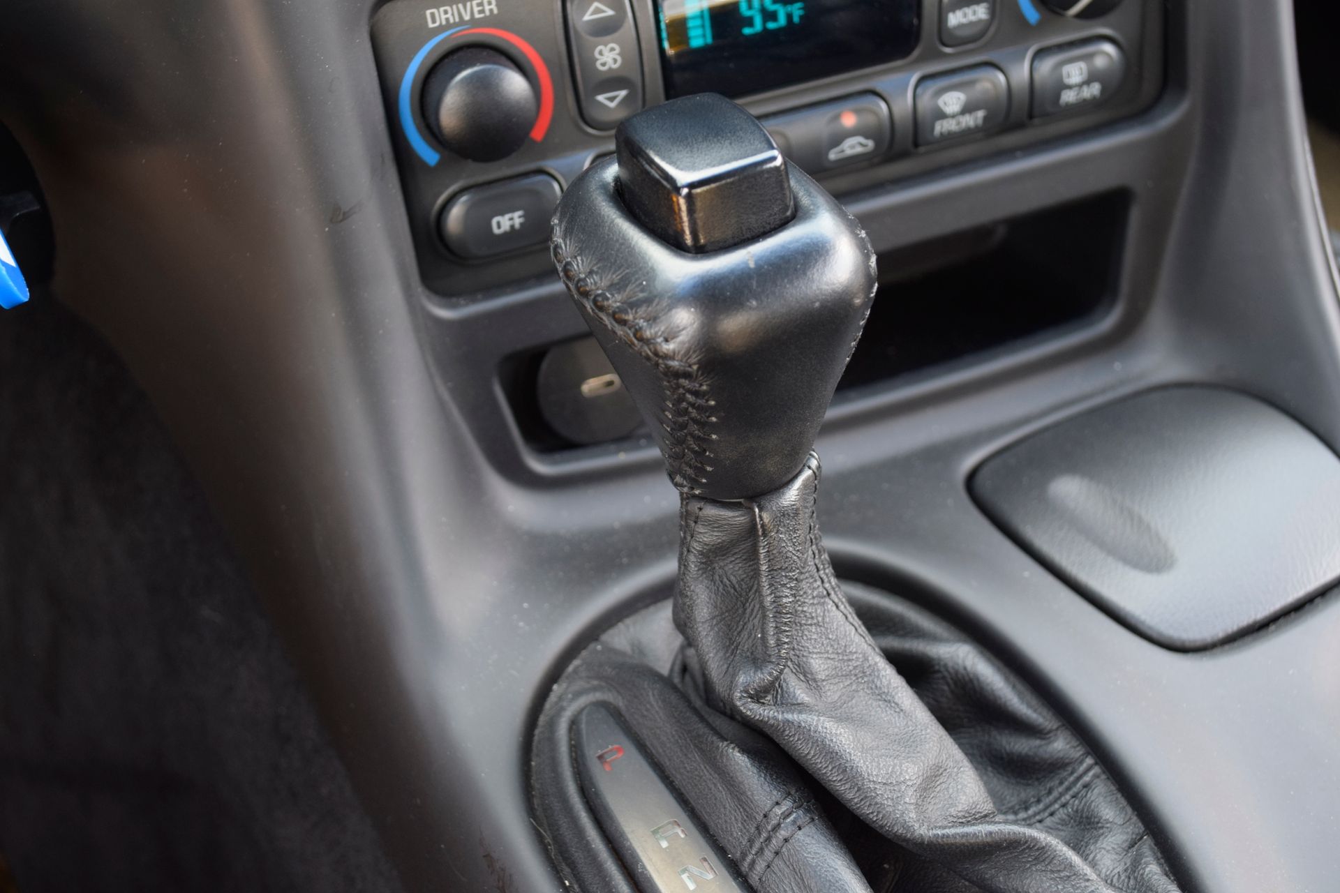 2000 Chevrolet Corvette Base - 6