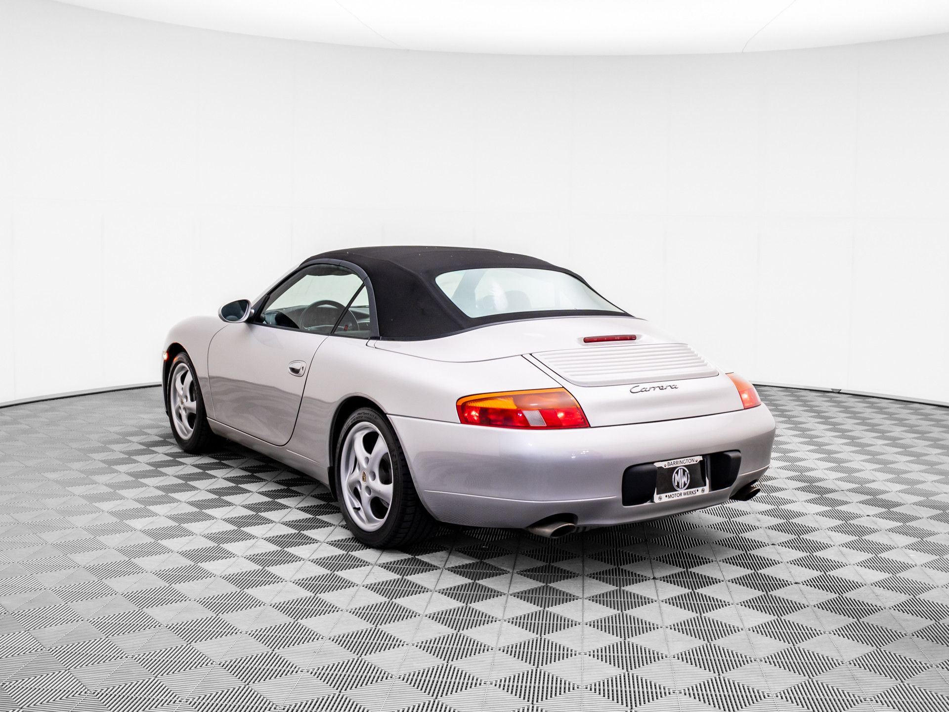 1999 Porsche 911 Carrera 4 photo
