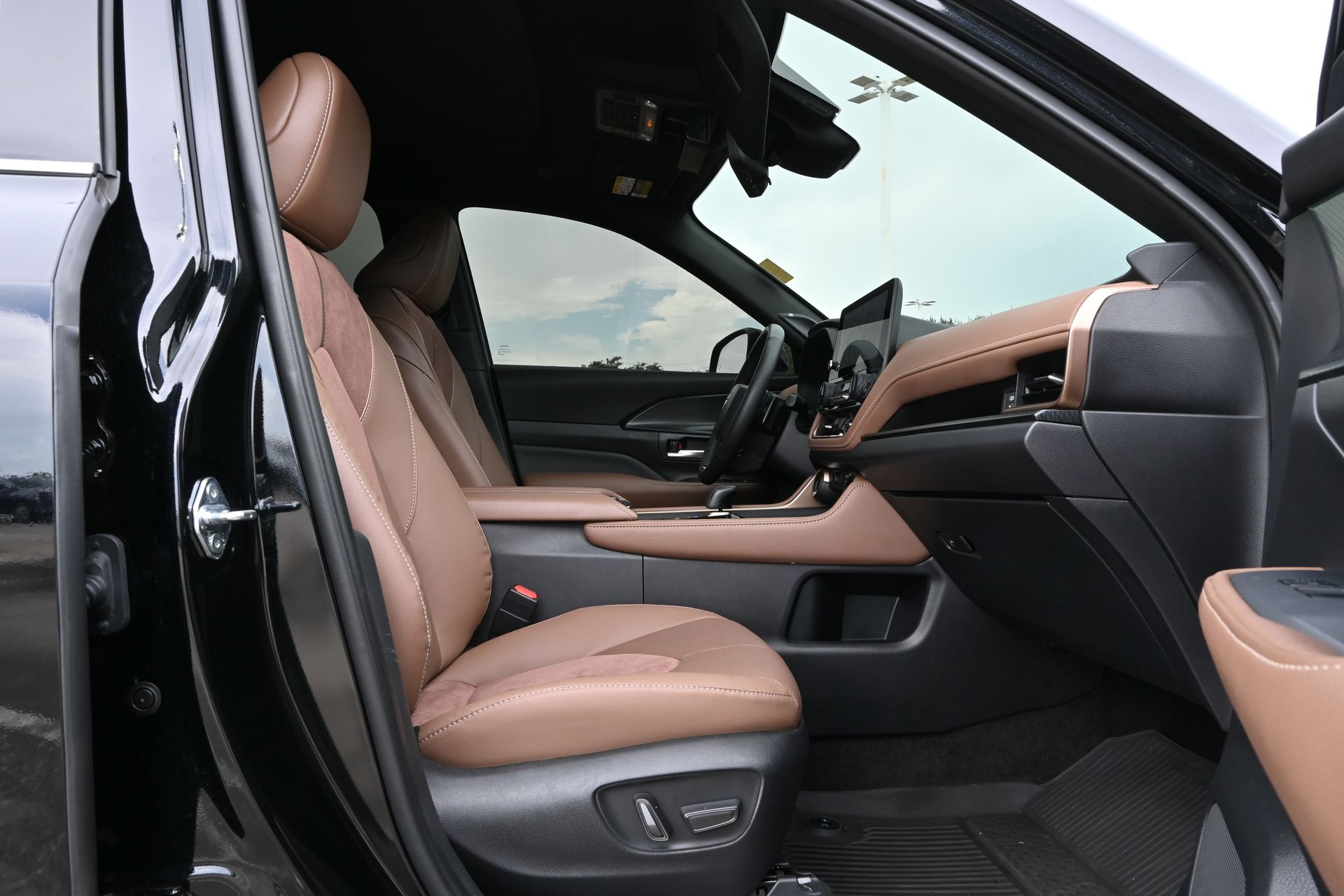 2025 Toyota Grand Highlander Hybrid MAX Platinum Black at Community Toyota