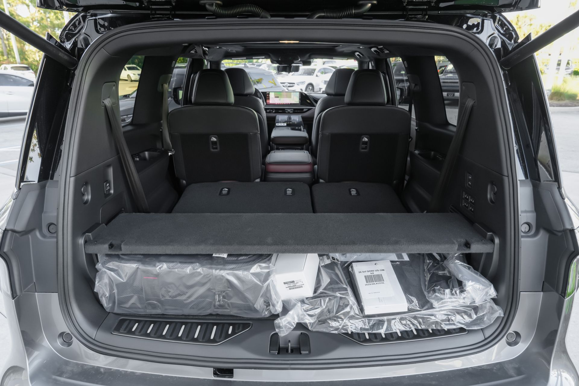 new 2026 INFINITI QX80 car, priced at $101,600
