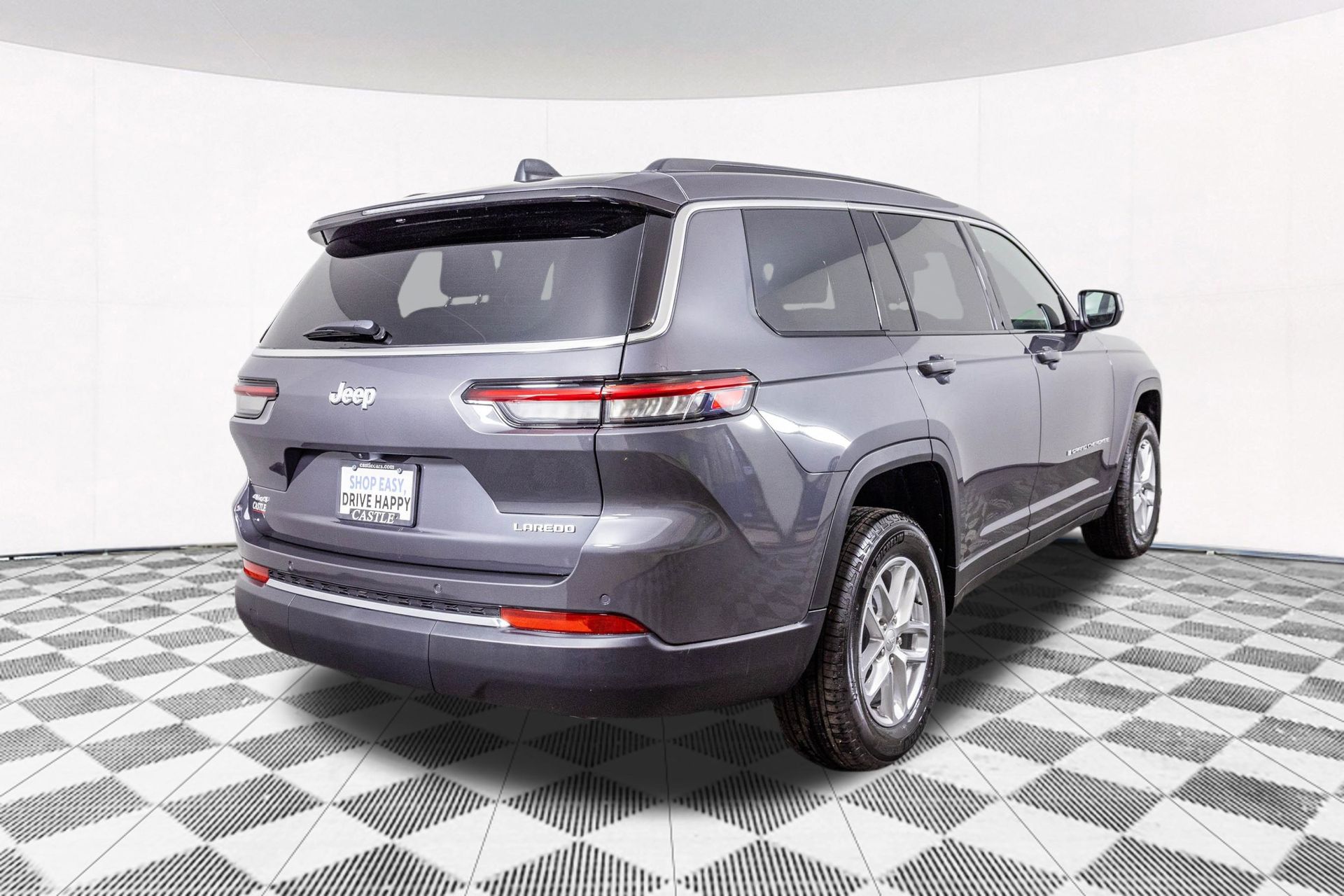 2025 JEEP GRAND CHEROKEE L - Image 8