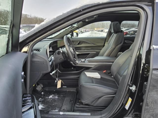 2024 Cadillac LYRIQ Luxury photo