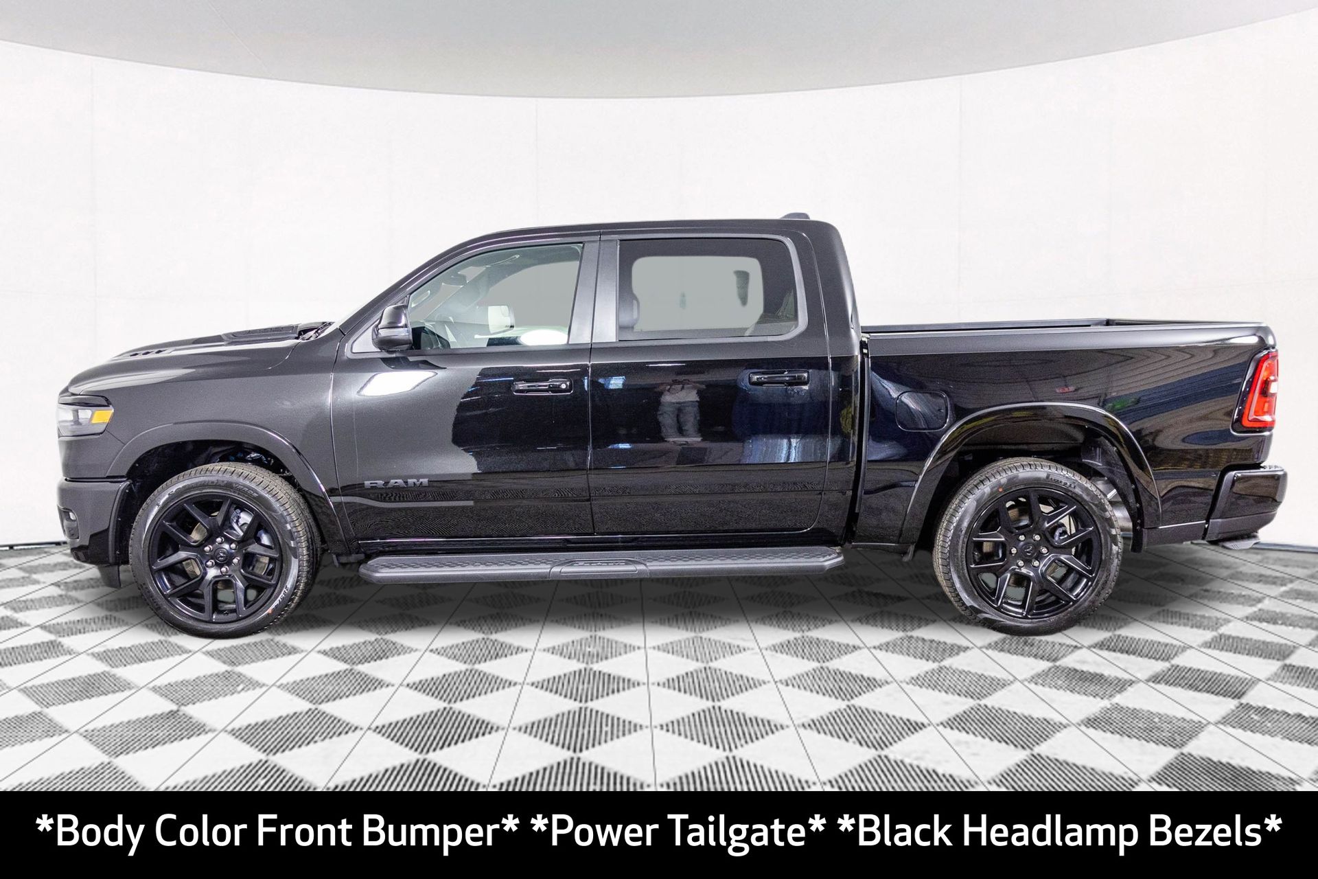 2026 RAM 1500 - Image 12