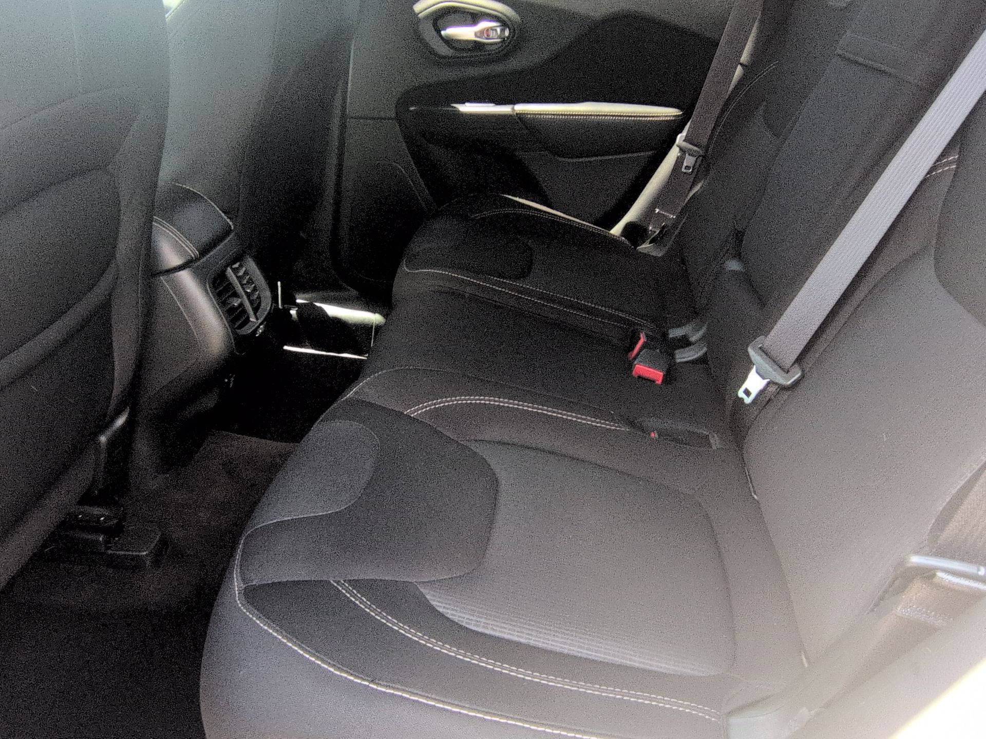 used 2016 Jeep Cherokee car, priced at $9,270