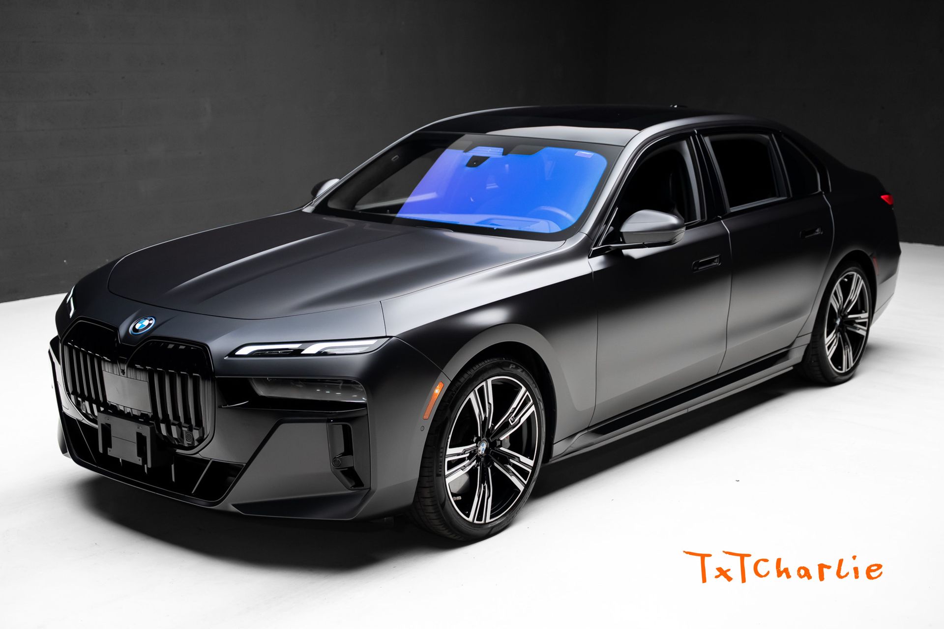 Frozen Deep Gray 2024 BMW i7 Sedan All-Wheel Drive Automatic