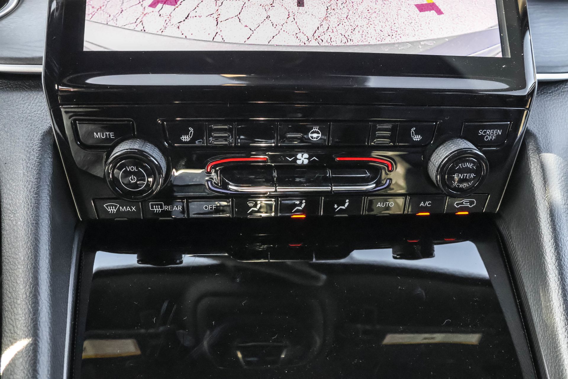 2025 JEEP GRAND CHEROKEE - Image 20