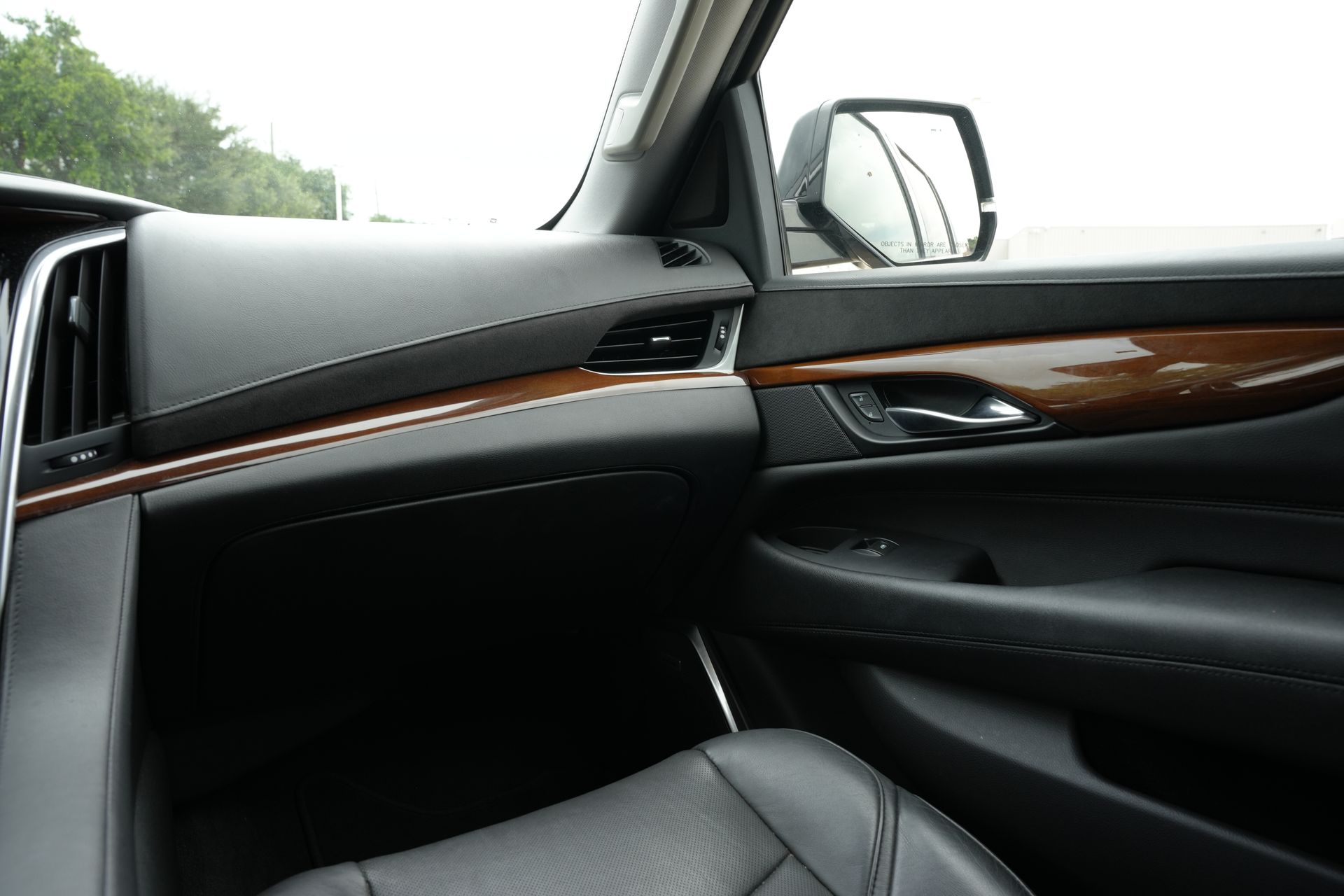 2020 Cadillac Escalade ESV Luxury Black at Emmons Autoplex