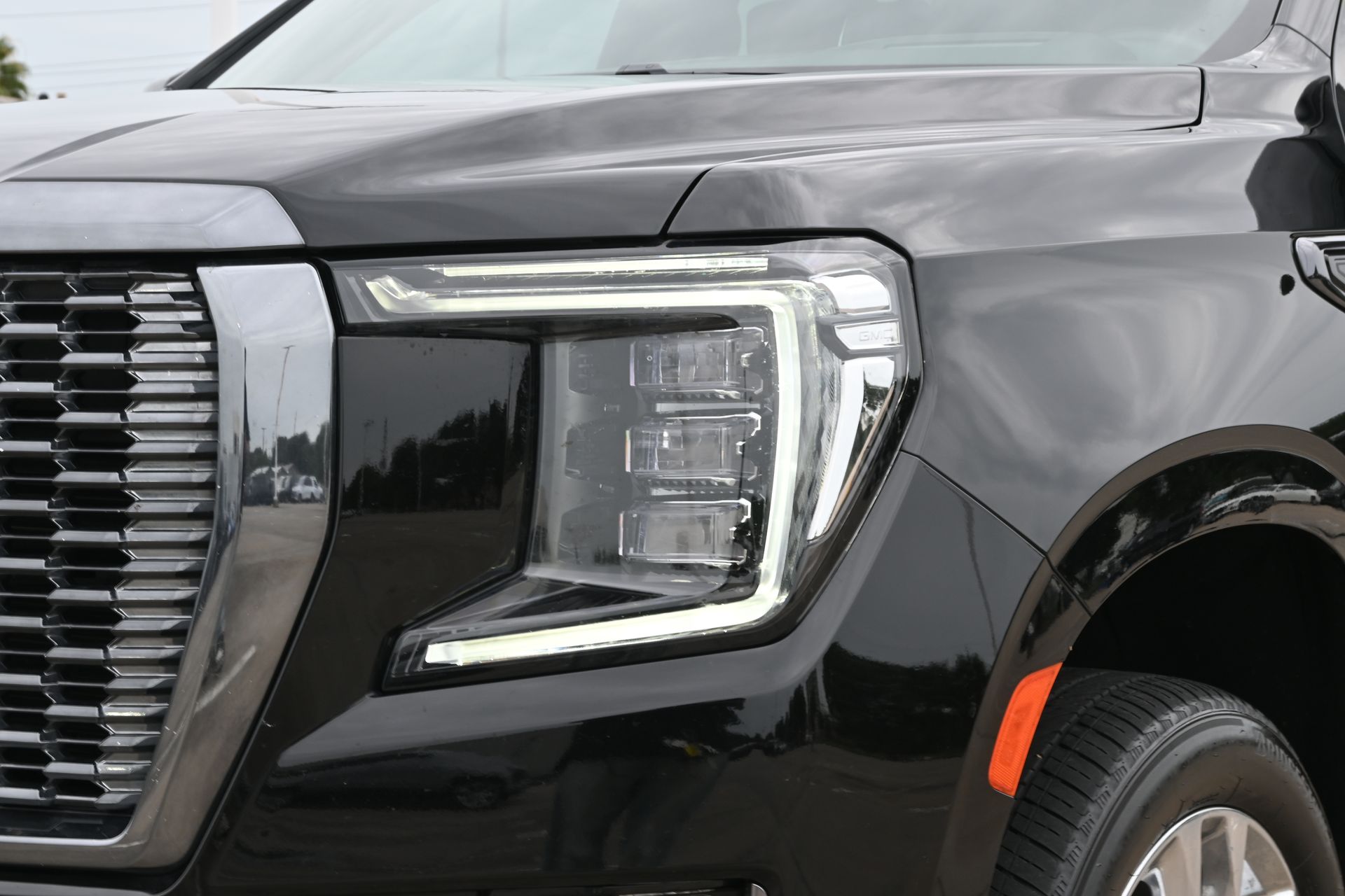 2024 GMC Yukon XL Denali Ultimate Black at Big Star Buick GMC