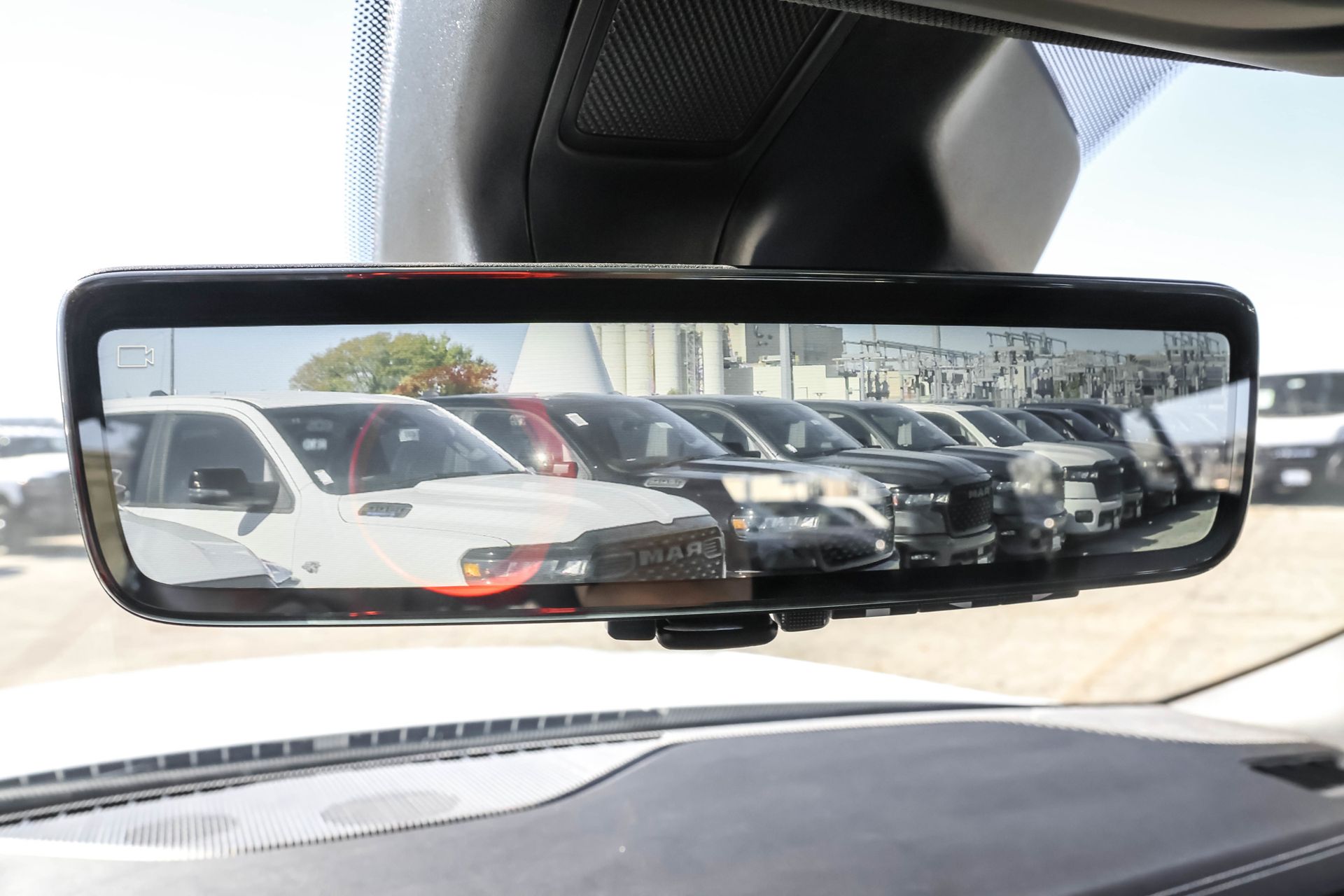 2025 JEEP GRAND CHEROKEE L - Image 30