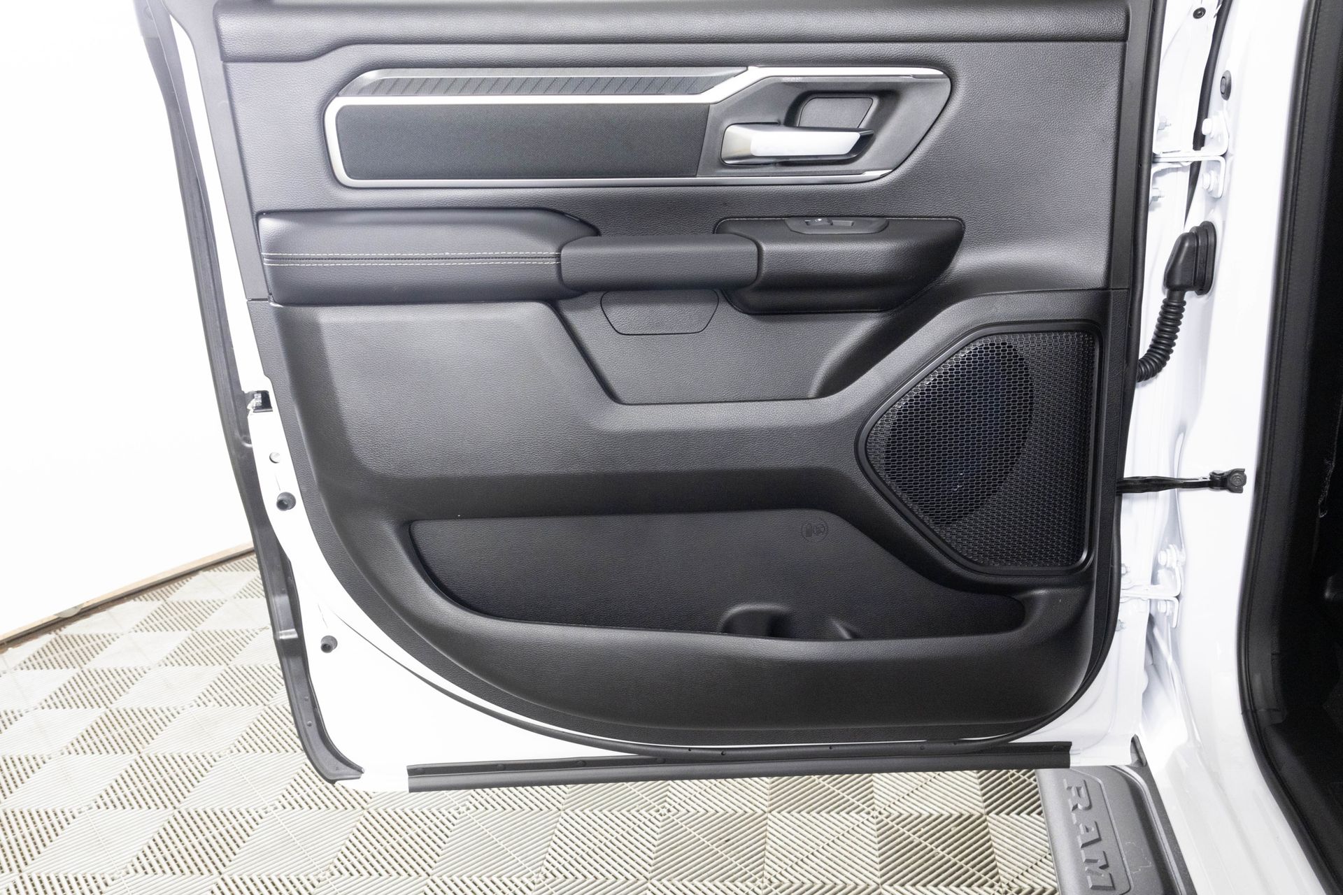 2026 RAM 1500 - Image 25