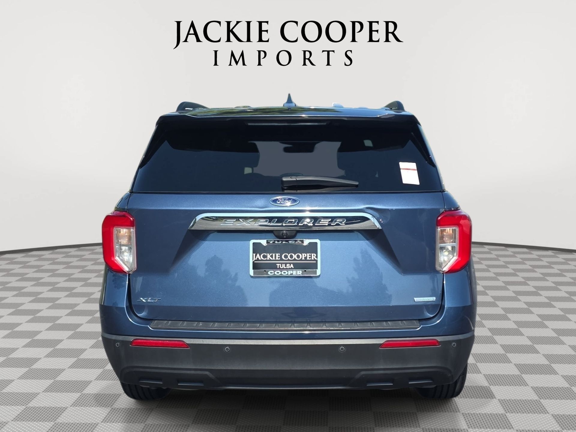 View vehicle photo 6
