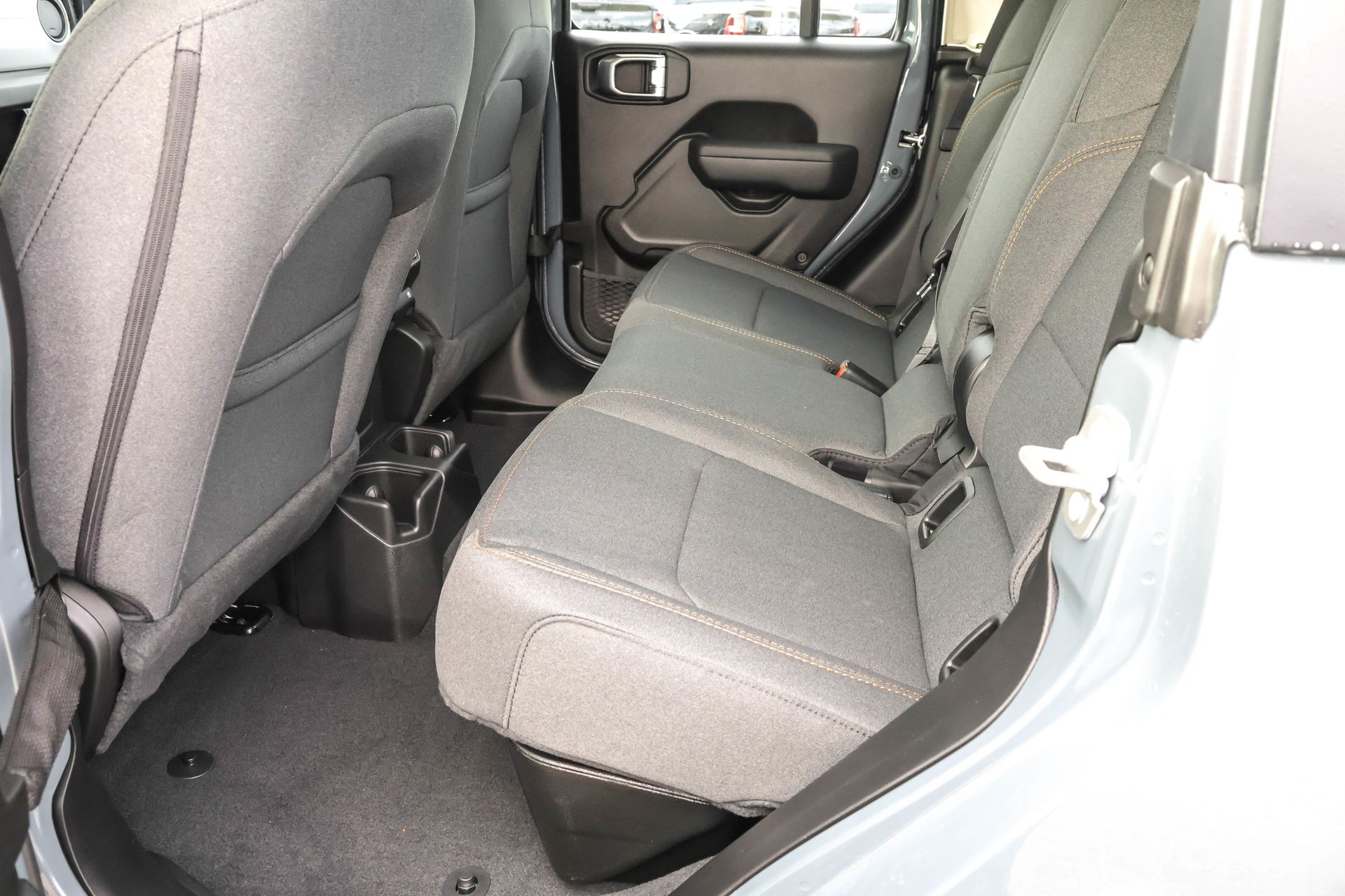 2026 JEEP GLADIATOR - Image 8