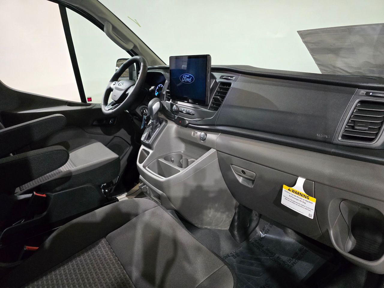 2025 Ford Transit Van Base - Photo 23
