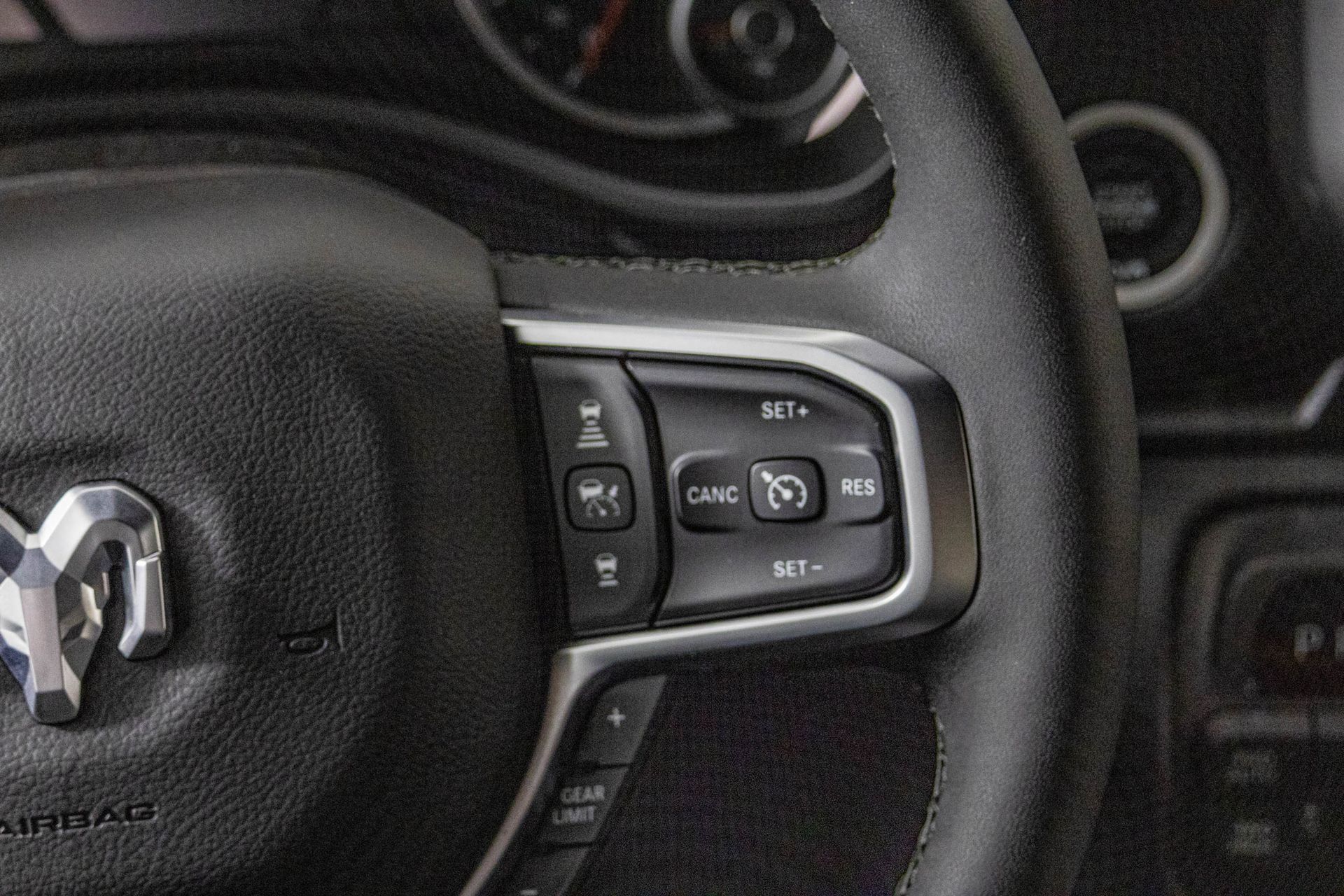 2026 RAM 1500 - Image 27