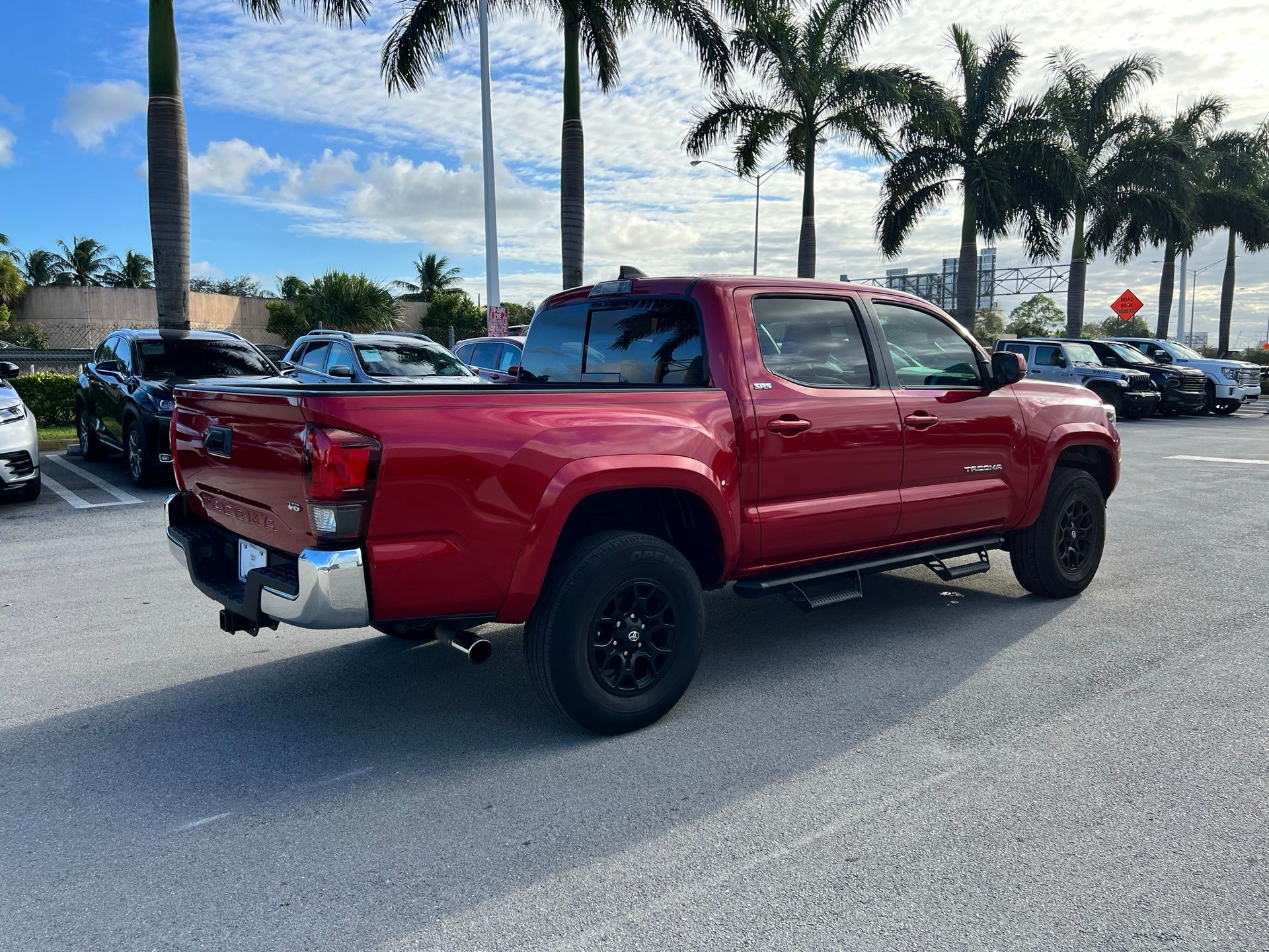 2021 Toyota Tacoma SR5 24