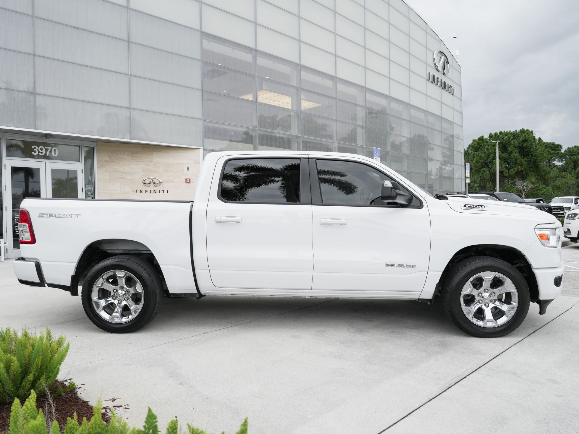 used 2021 Ram 1500 car, priced at $31,300