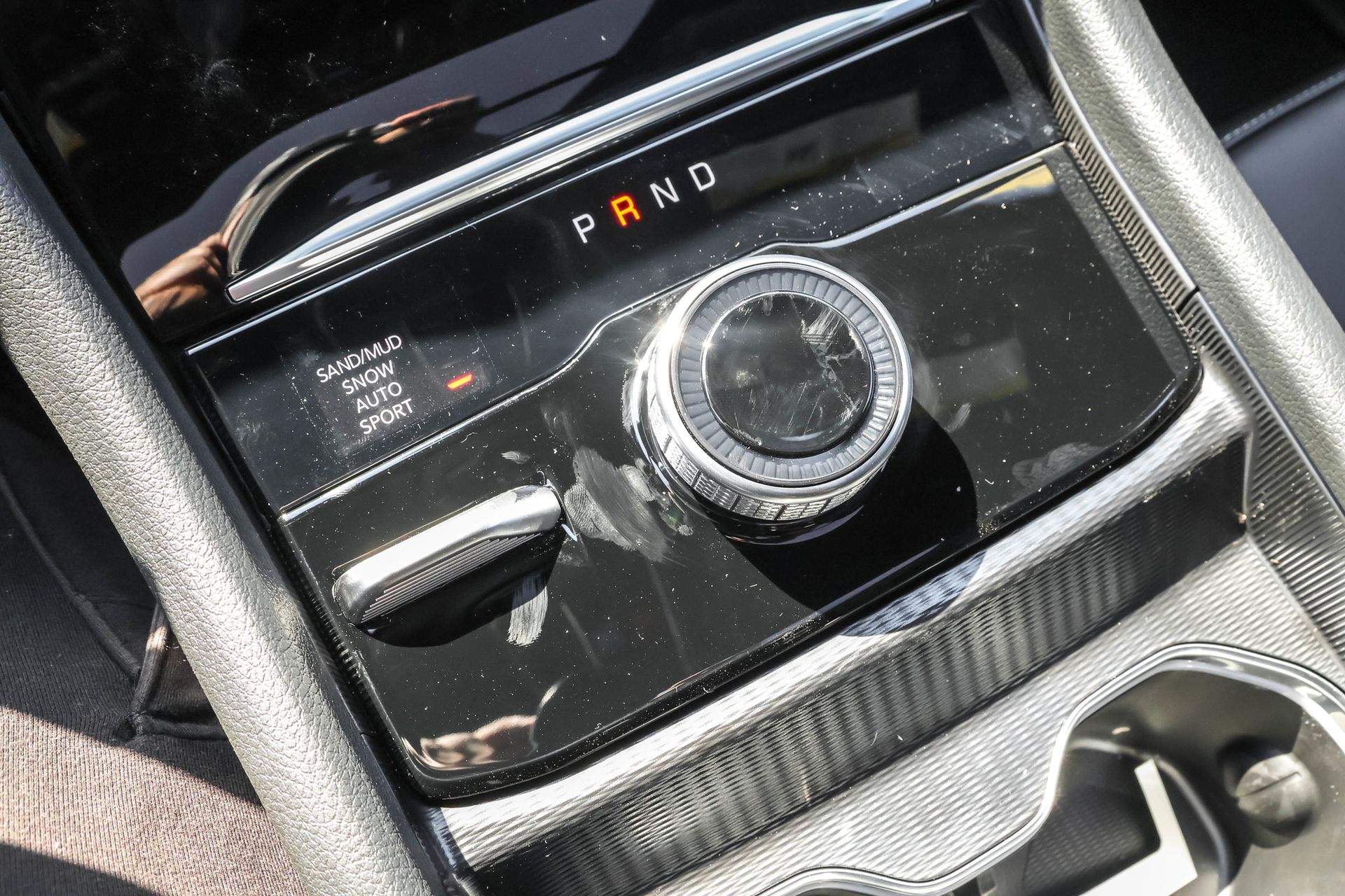 2025 JEEP GRAND CHEROKEE - Image 21