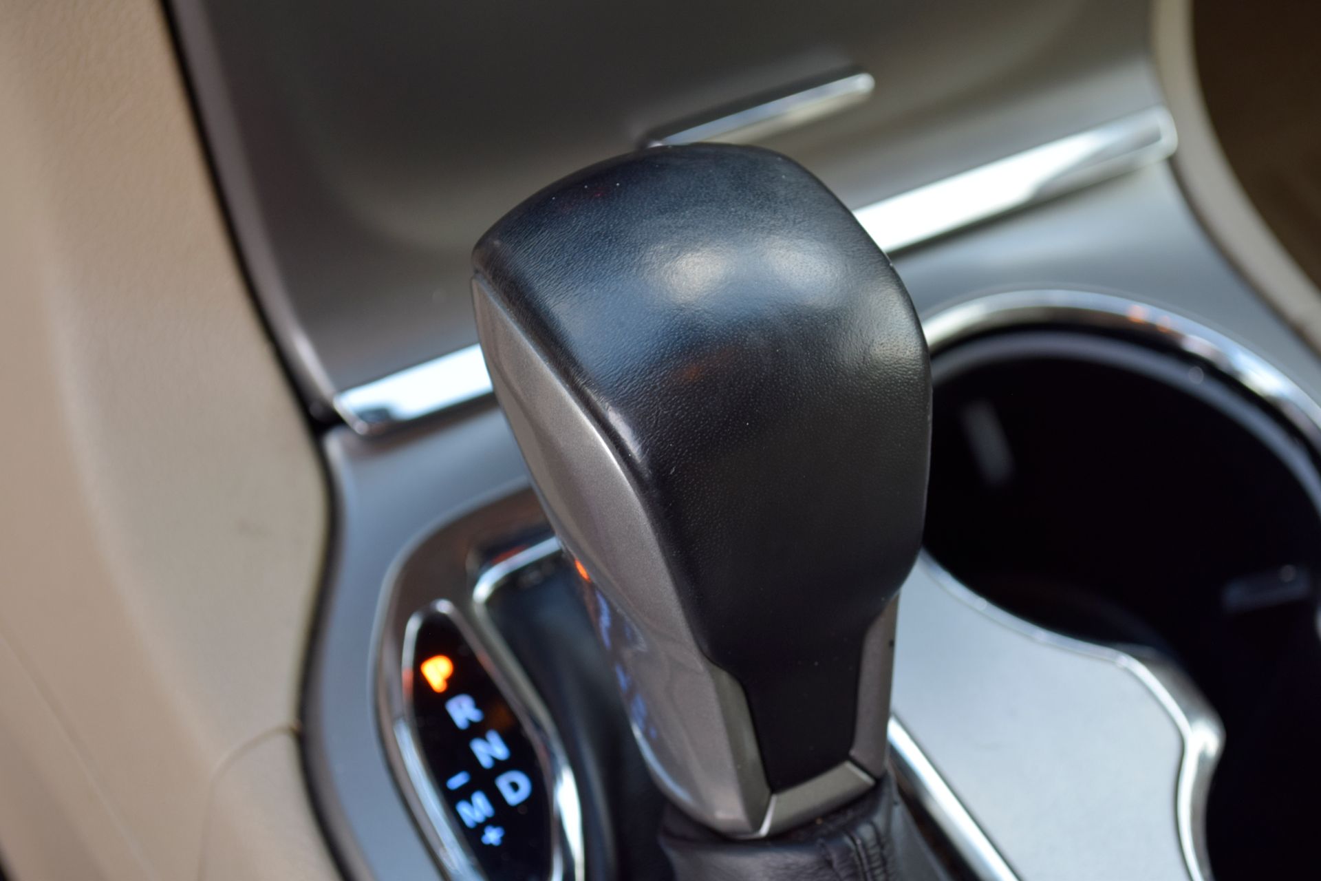 2020 Jeep Grand Cherokee Limited - 9