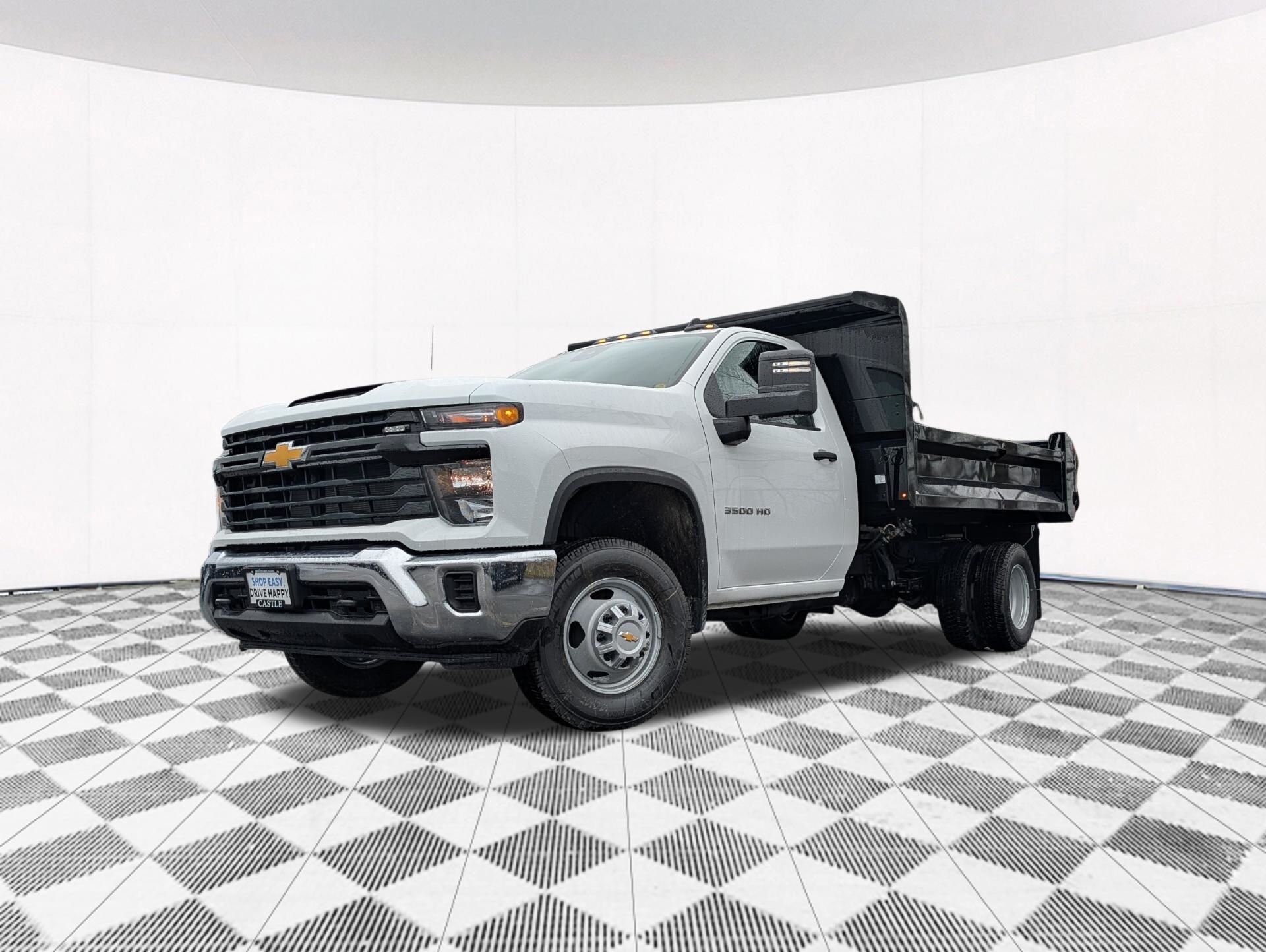 View vehicle photo 2