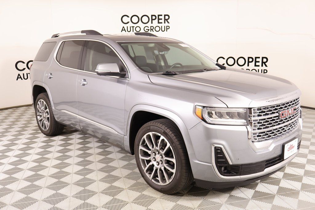 2023 GMC Acadia Denali FWD