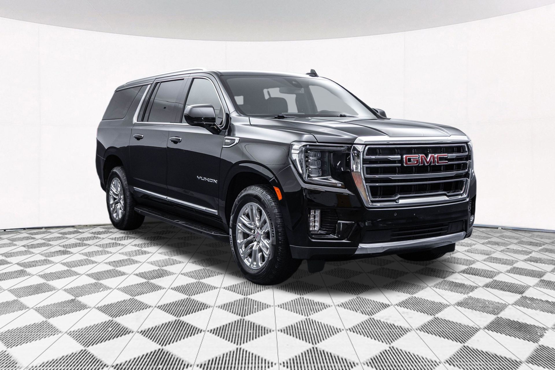 2021 GMC YUKON XL - Image 15
