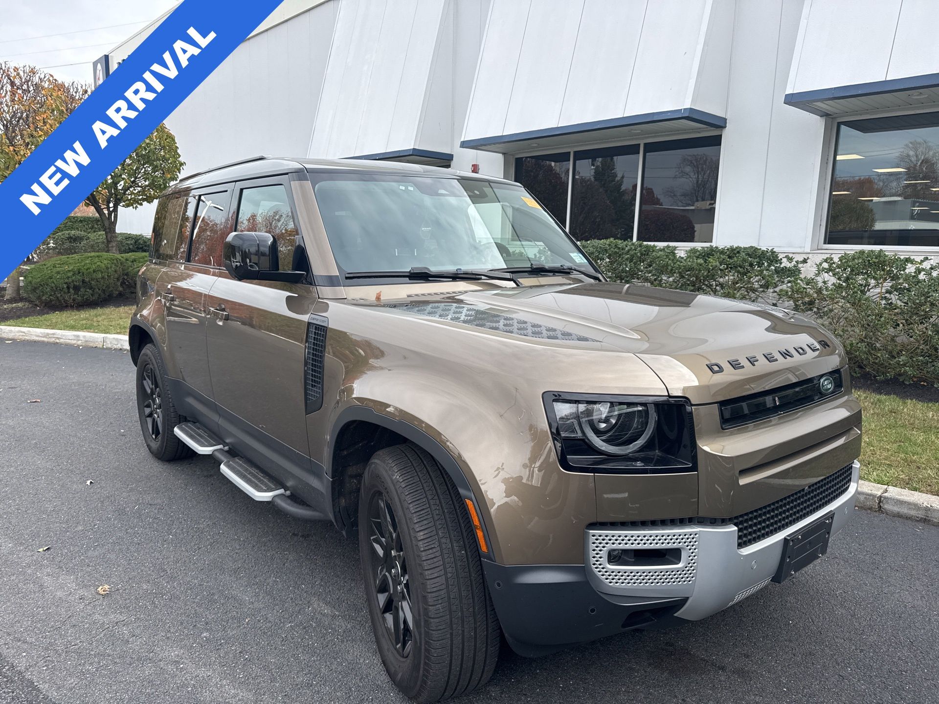 2024 Land Rover Defender 110 S