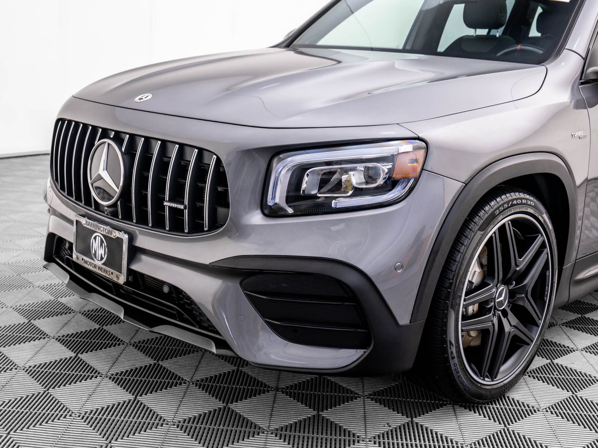 2021 Mercedes-Benz GLB GLB 35 AMG photo