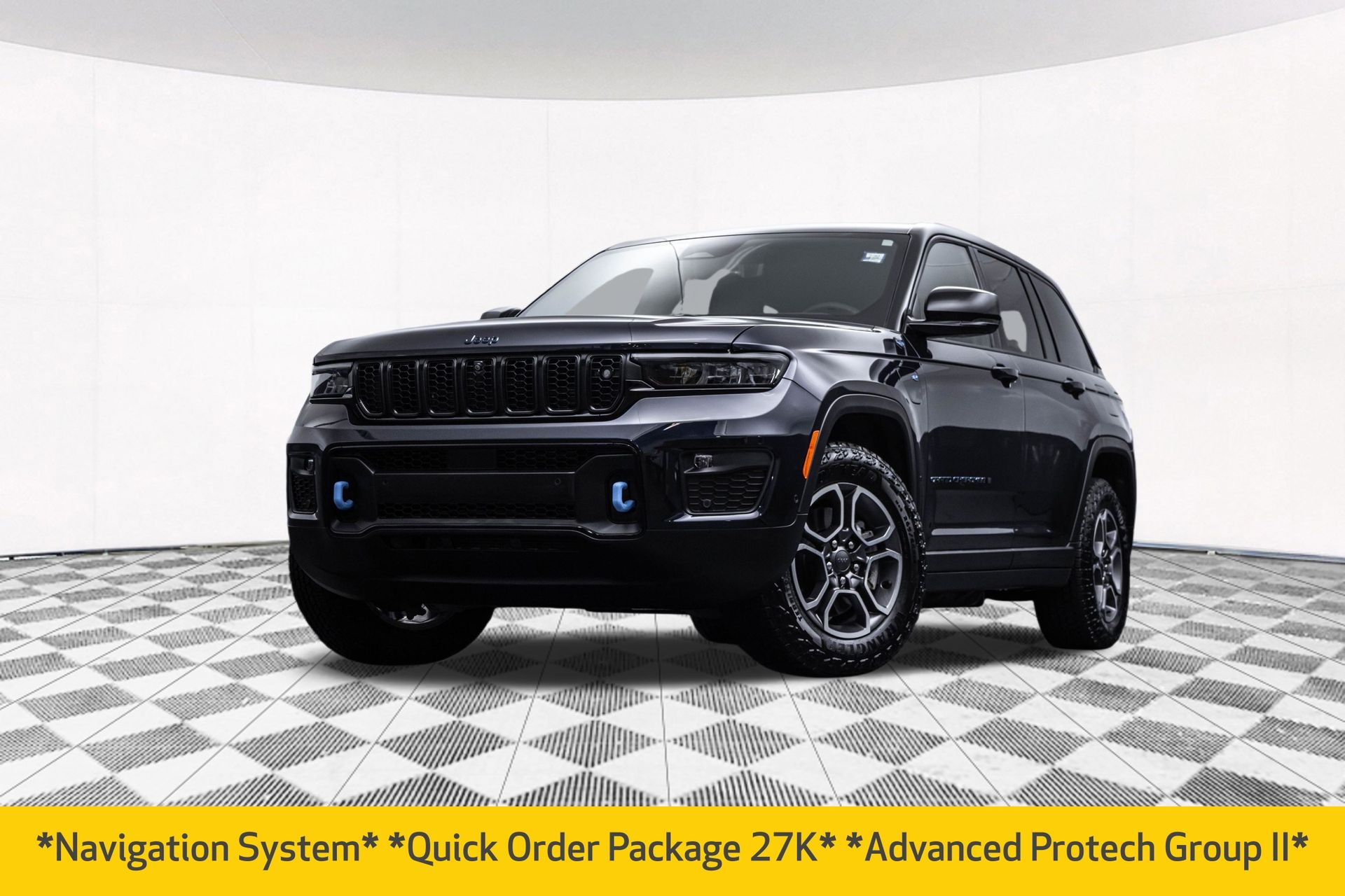 Used 2022 Jeep Grand Cherokee Trailhawk 4xe with VIN 1C4RJYC64N8747435 for sale in Naperville, IL