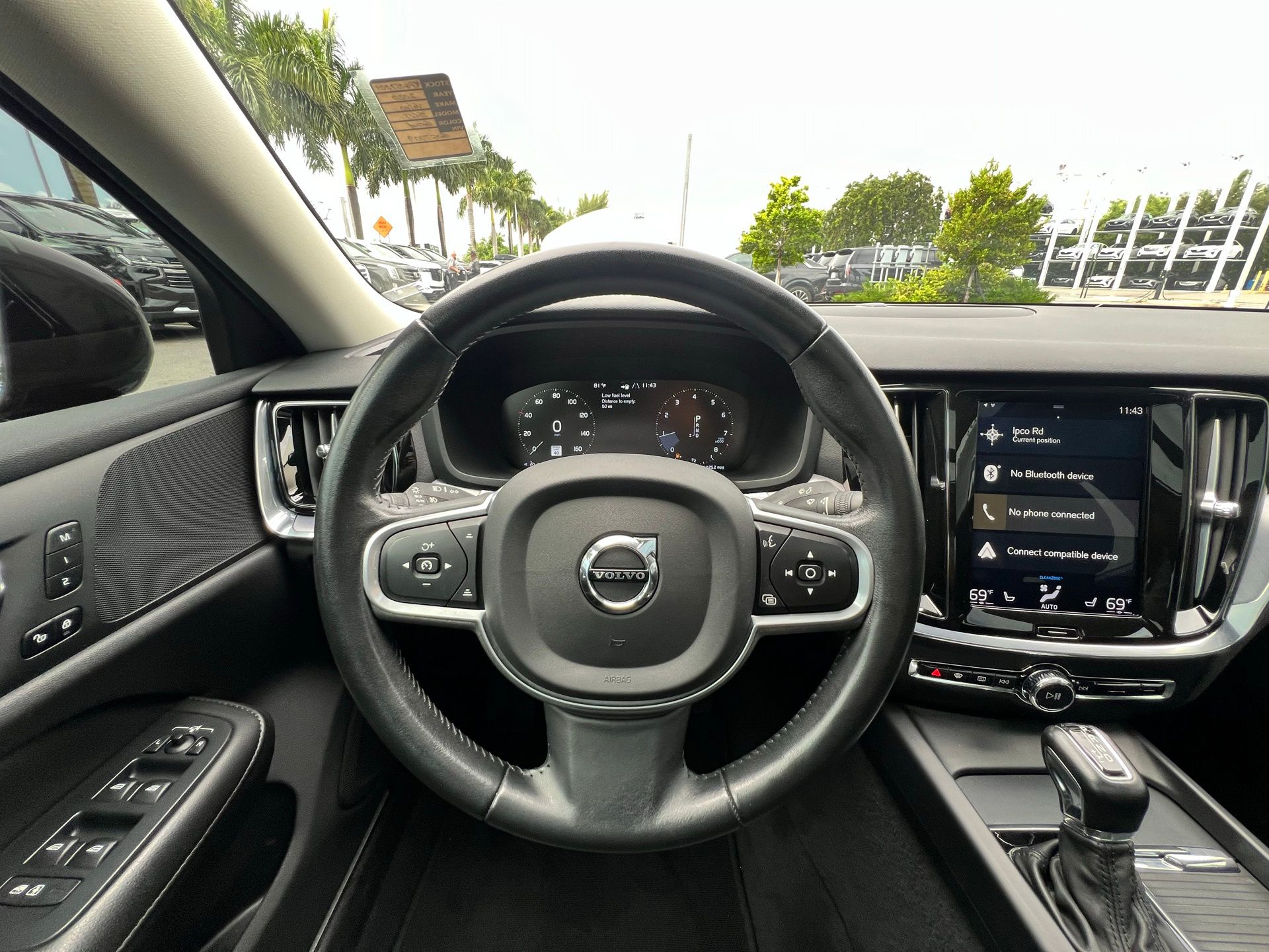 2020 Volvo S60 T6 Momentum 10