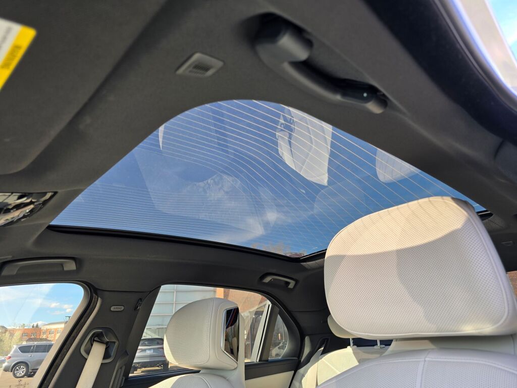 2024 Bmw 750e 750e xDrive photo 18