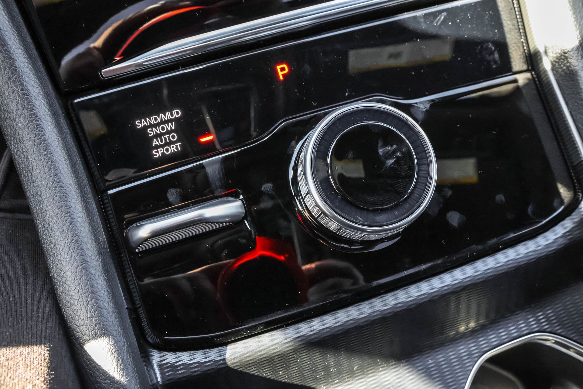 2025 JEEP GRAND CHEROKEE - Image 20