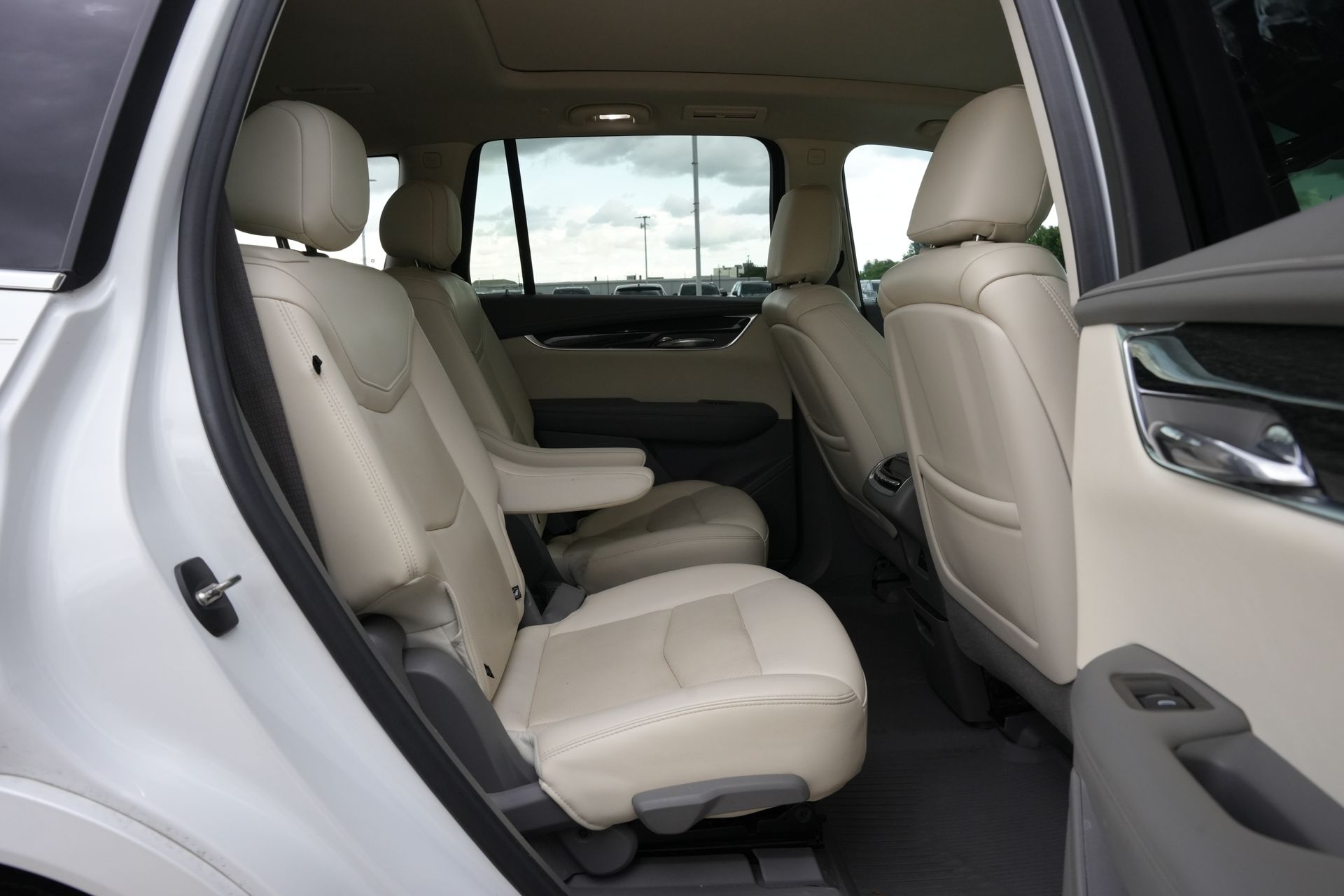 2021 Cadillac XT6 Premium Luxury White at Bayway Cadillac Southwest
