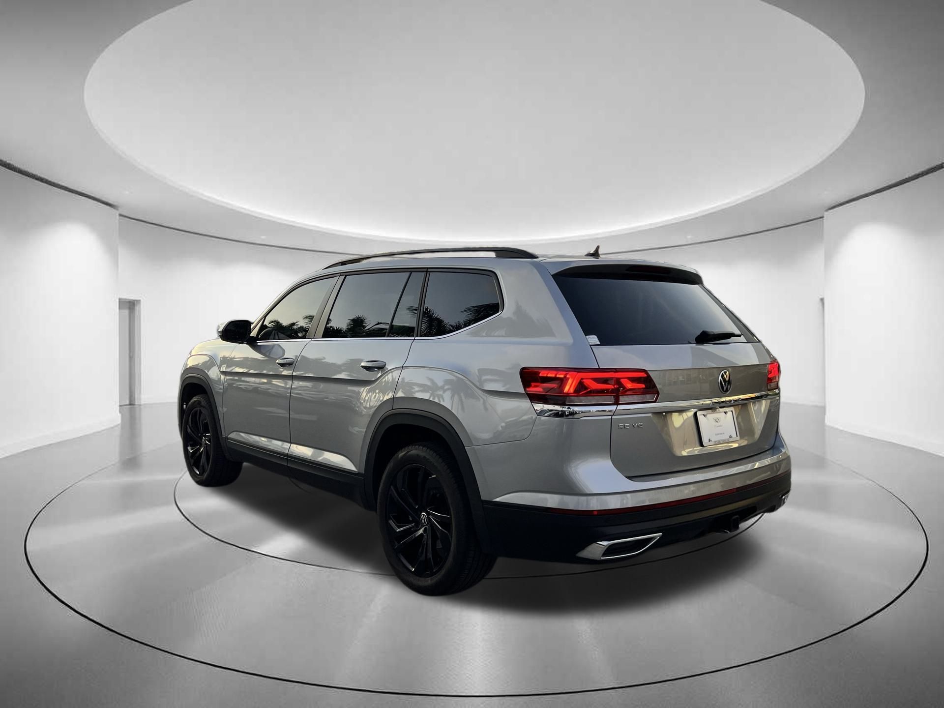 2022 Volkswagen Atlas 3.6L V6 SE w/Technology 26