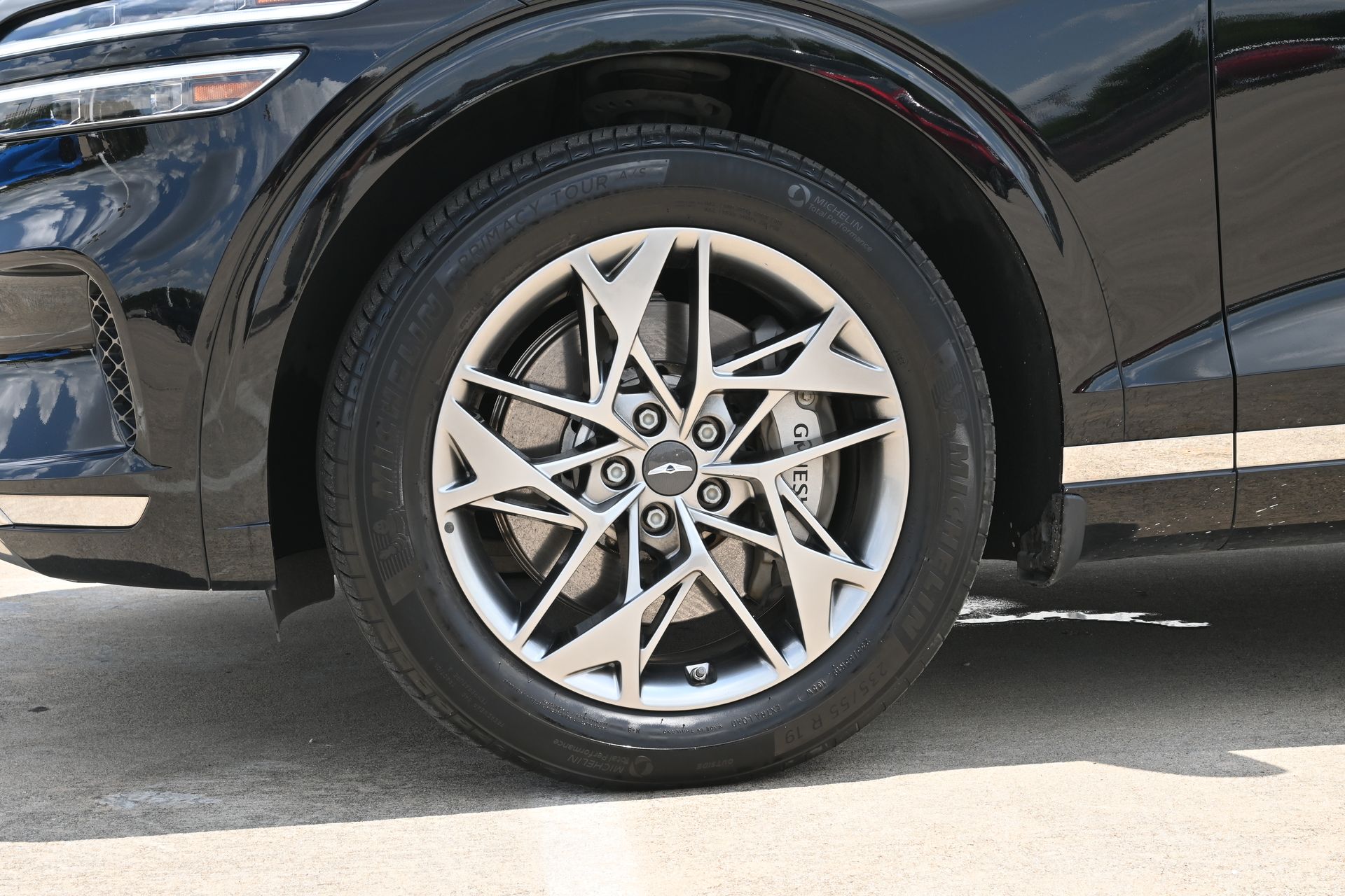 2024 Genesis GV70 2.5T Black at AutoSavvy Houston Southwest