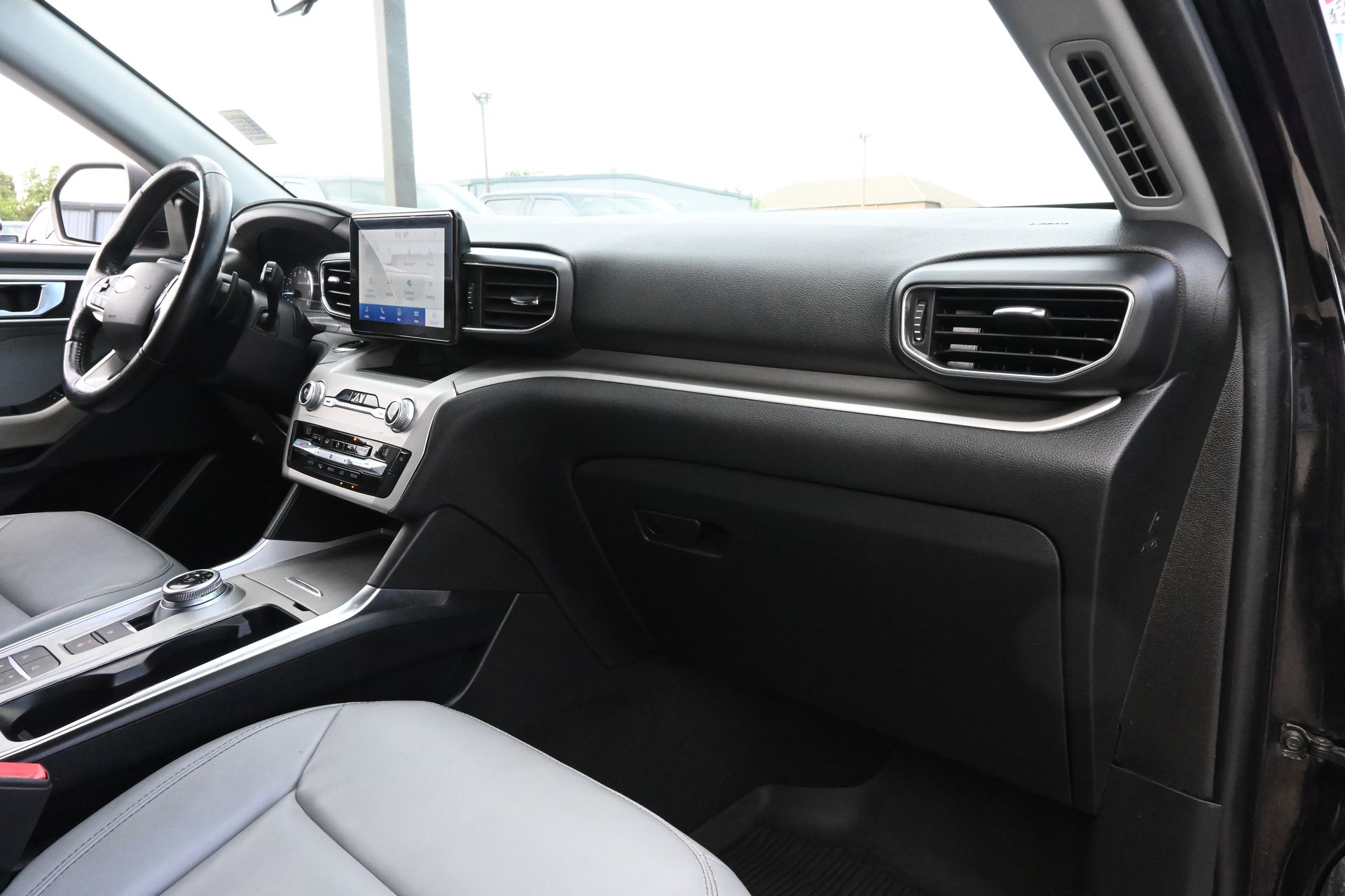 2021 Ford Explorer XLT Black at North Houston Mitsubishi