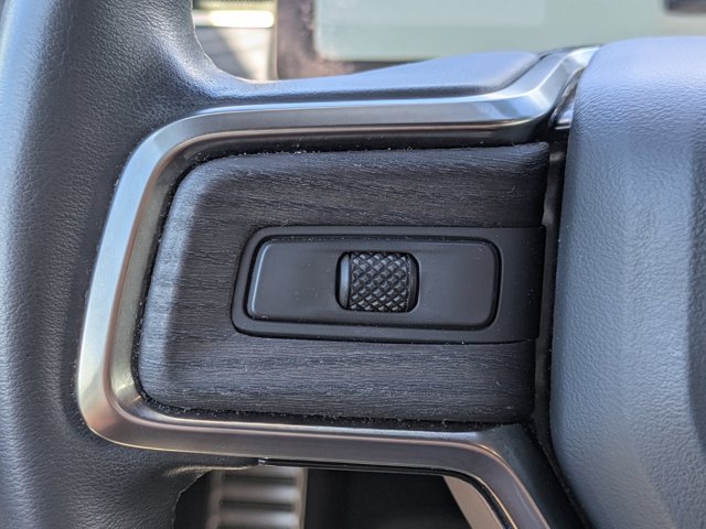 Used 2024 LA Silver Rivian  image 21