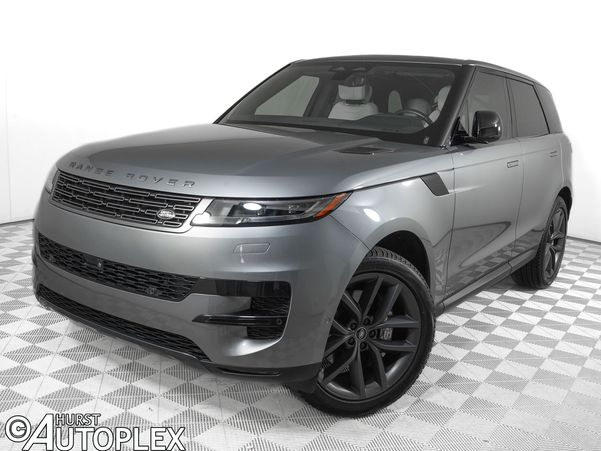 Borasco Gray Metallic 2025 Land Rover Range Rover Sport P360 SE AWD SUV / Crossover All-Wheel Drive 8-Speed Automatic