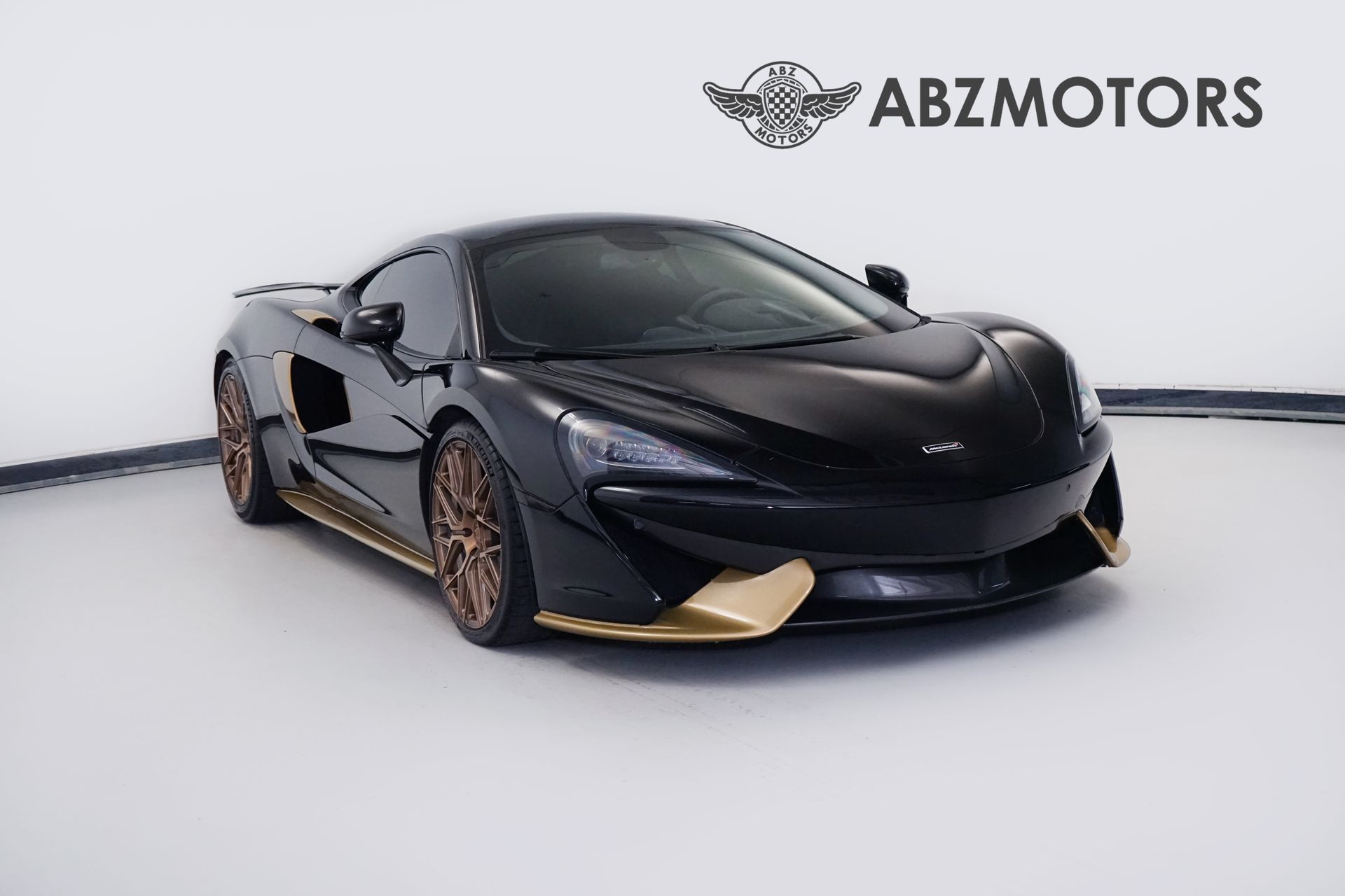 Black 2017 McLaren 570GT Coupe Rear-Wheel Drive Automatic