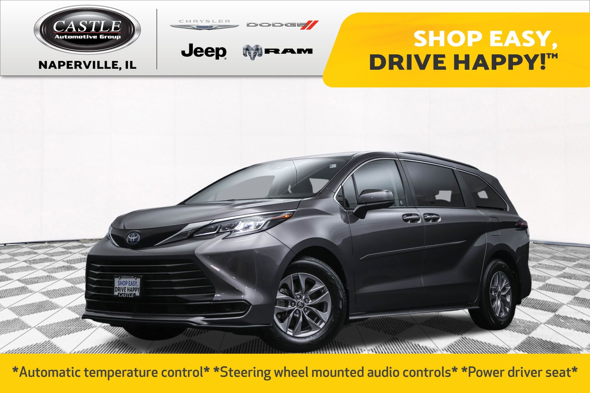 2022 Toyota Sienna LE's photo