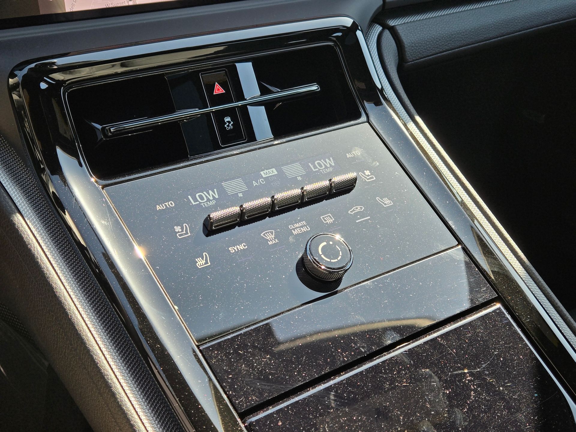 2025 Panamera picture #25