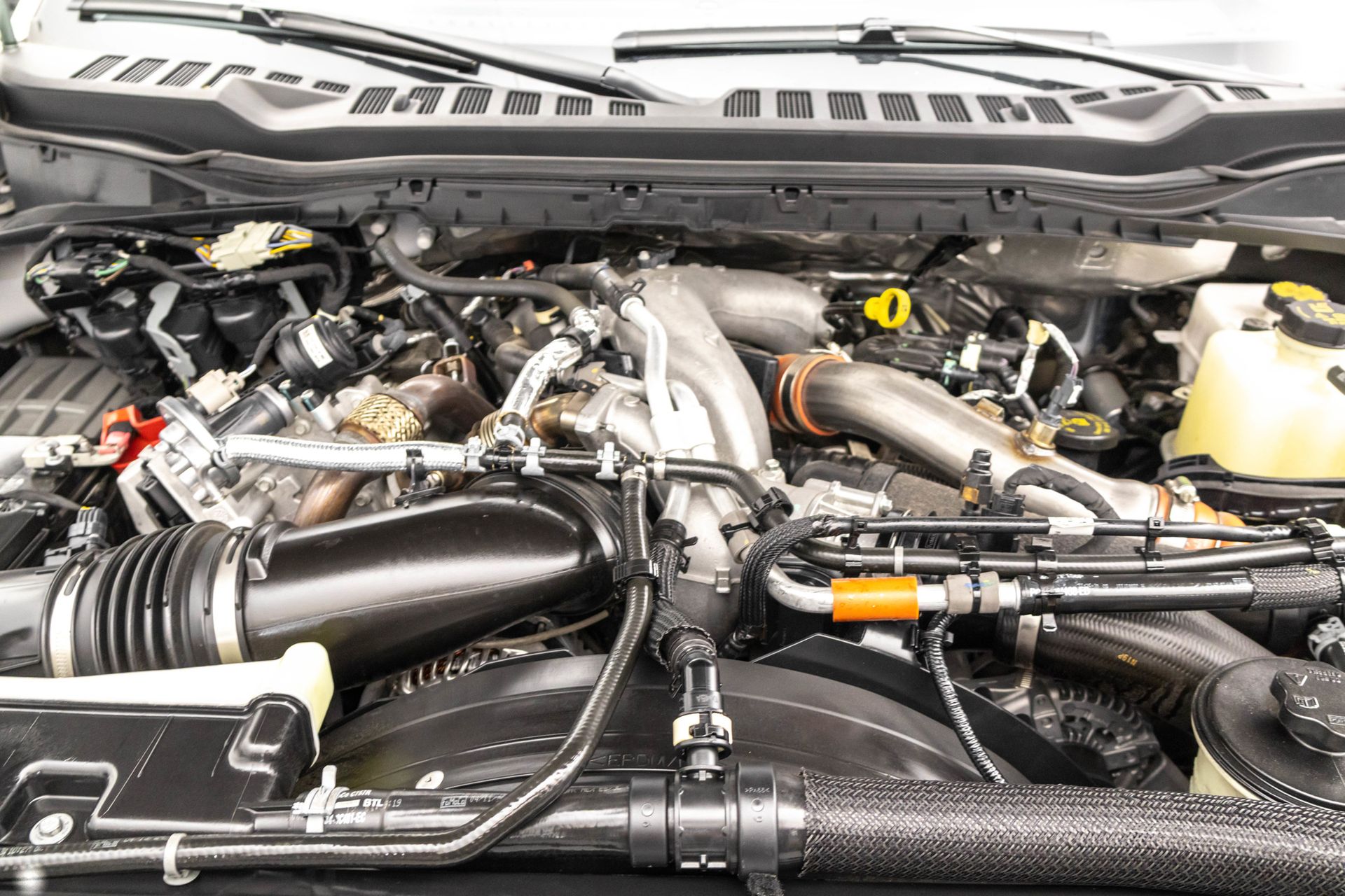 2024 FORD F-350 - Image 44