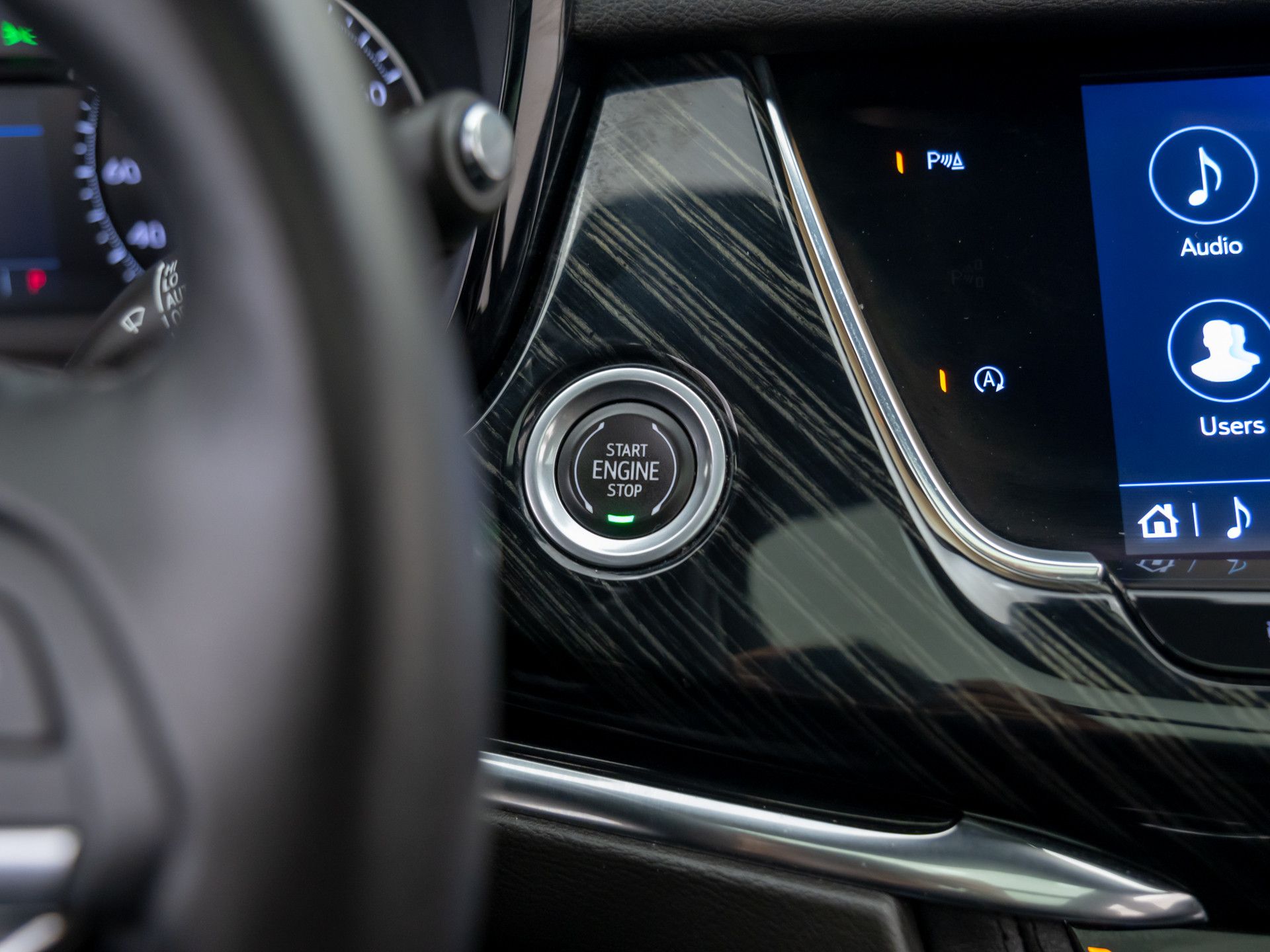 2022 Cadillac XT6 Premium Luxury photo