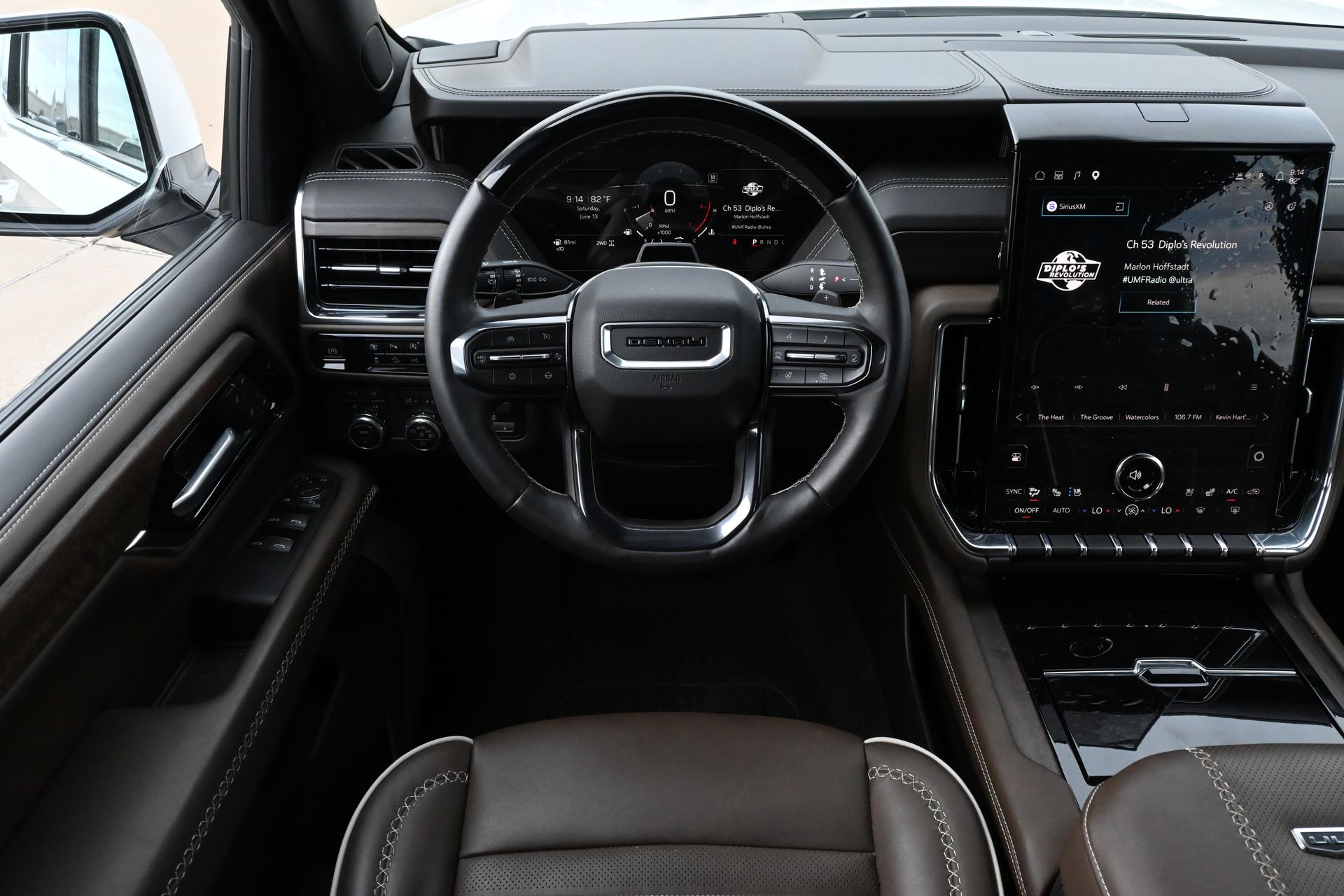 2025 GMC Yukon Denali Ultimate White at Community Honda