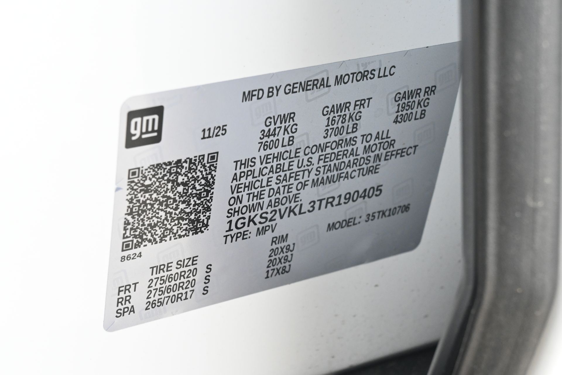 2026 GMC Yukon AT4 Ultimate White at Central Houston Nissan