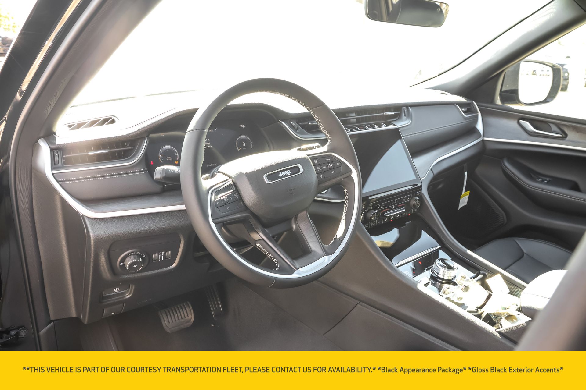 2025 JEEP GRAND CHEROKEE L - Image 4