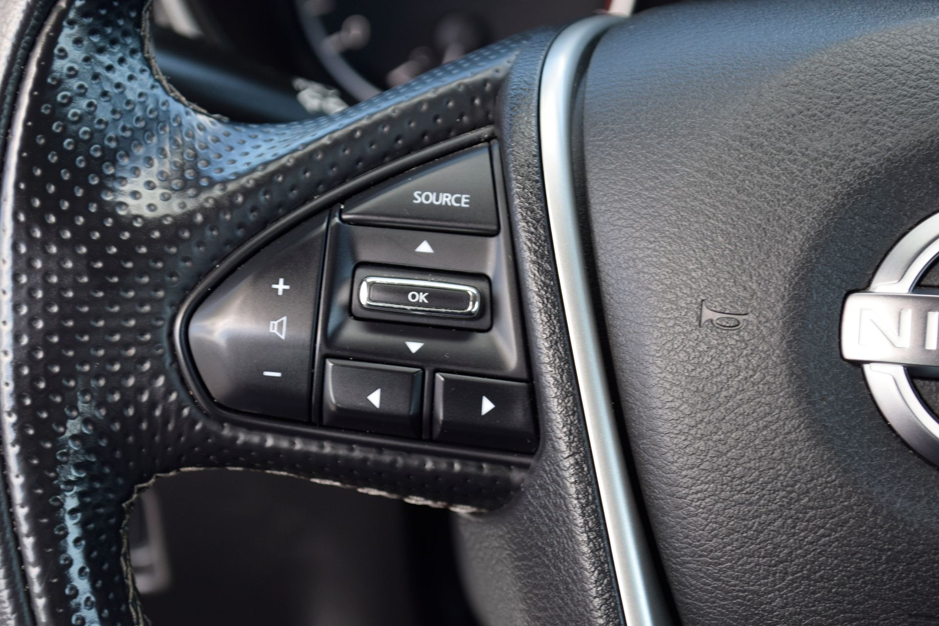 2023 Nissan Maxima SV White at AutoSavvy Houston Southwest