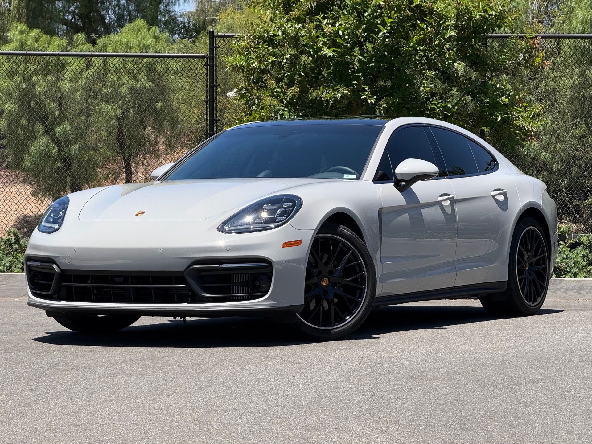 Chalk 2023 Porsche Panamera Sedan Rear-Wheel Drive 8-Speed Automatic