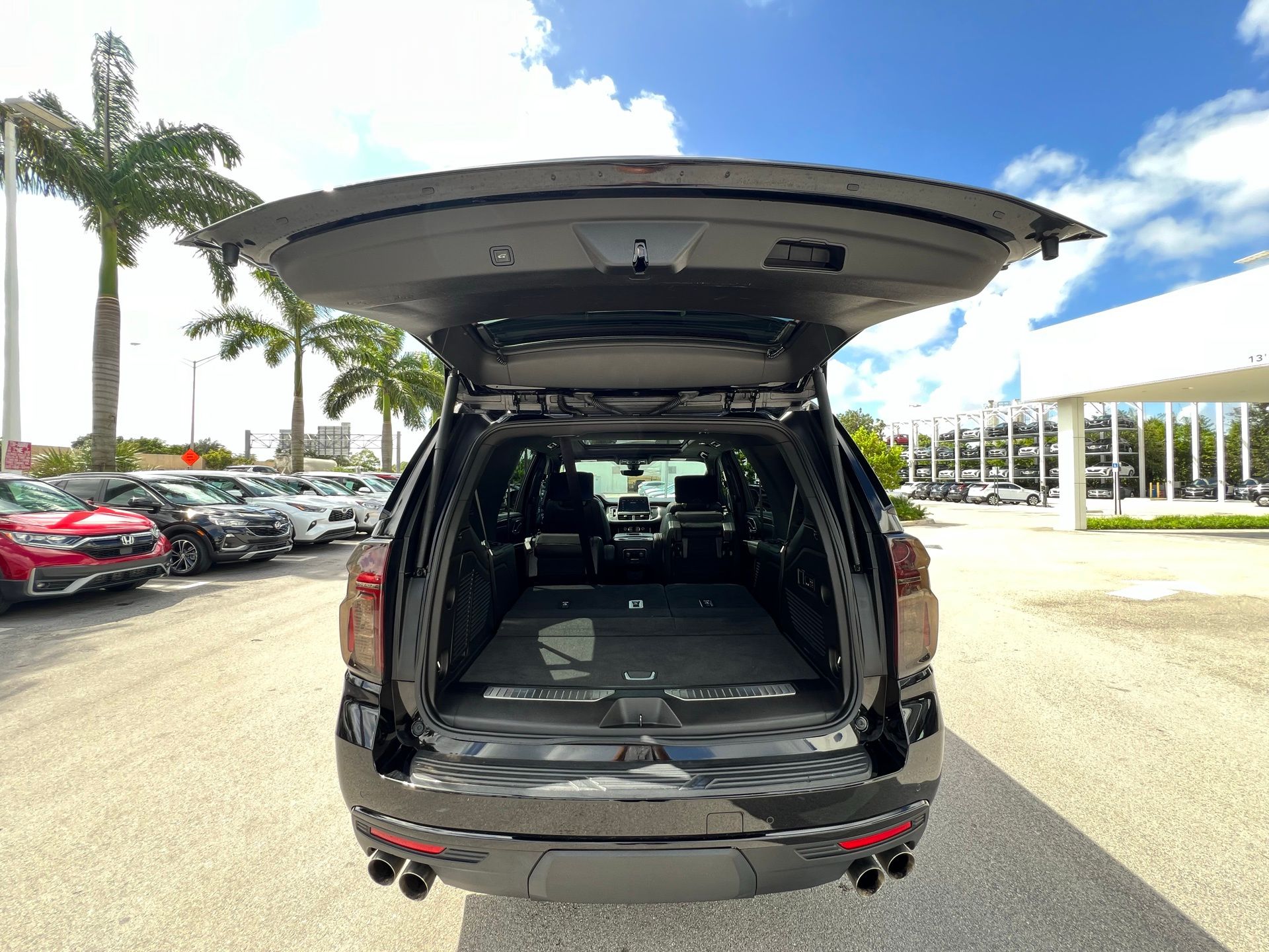 2021 Chevrolet Tahoe High Country 19